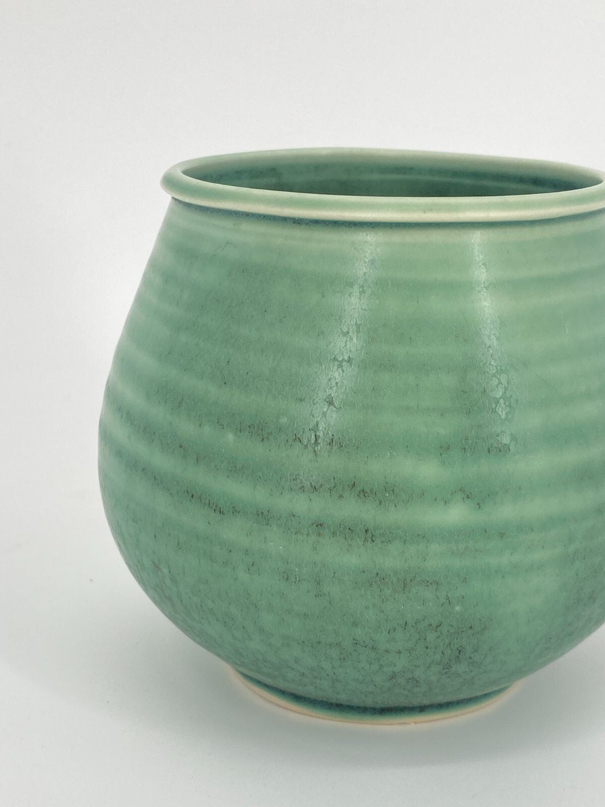 * STUDIOKERAMIK VASE RUND OVAL JADE GRÜN MARMORIERT RINGE VINTAGE