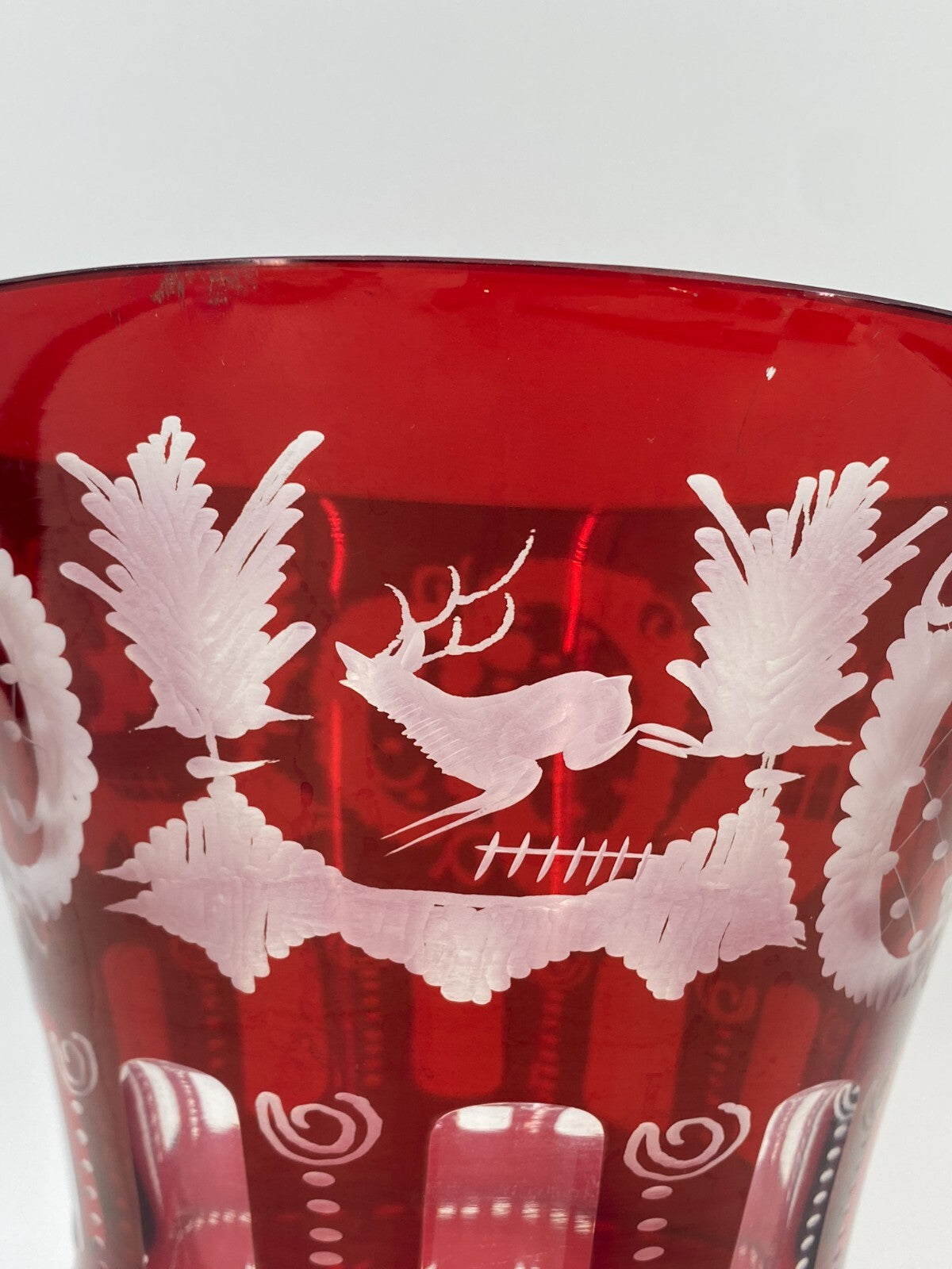 * VASE GROß BÖHMISCHES GLAS BÖHMEN TSCHECHIEN ROT JAGD HIRSCH VINTAGE