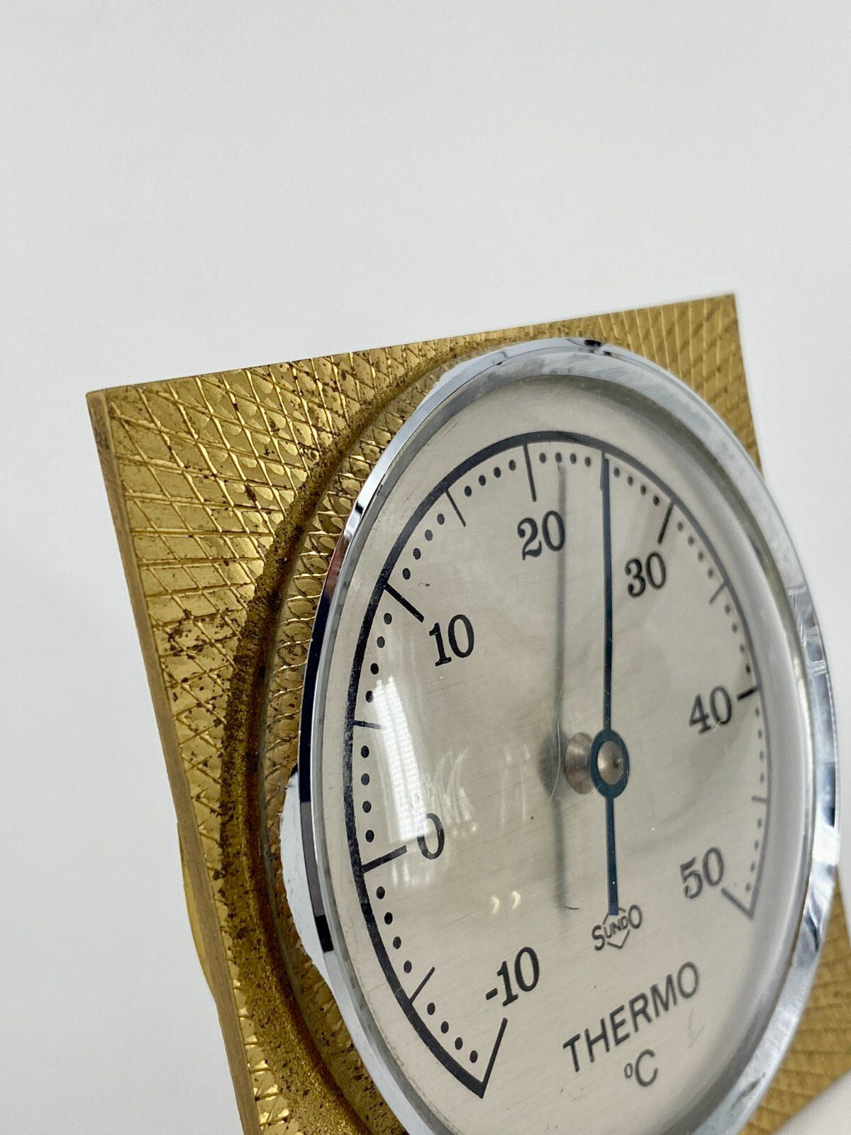 * STEHENDES TISCH THERMOMETER MESSING DEKOR SUNDO VINTAGE