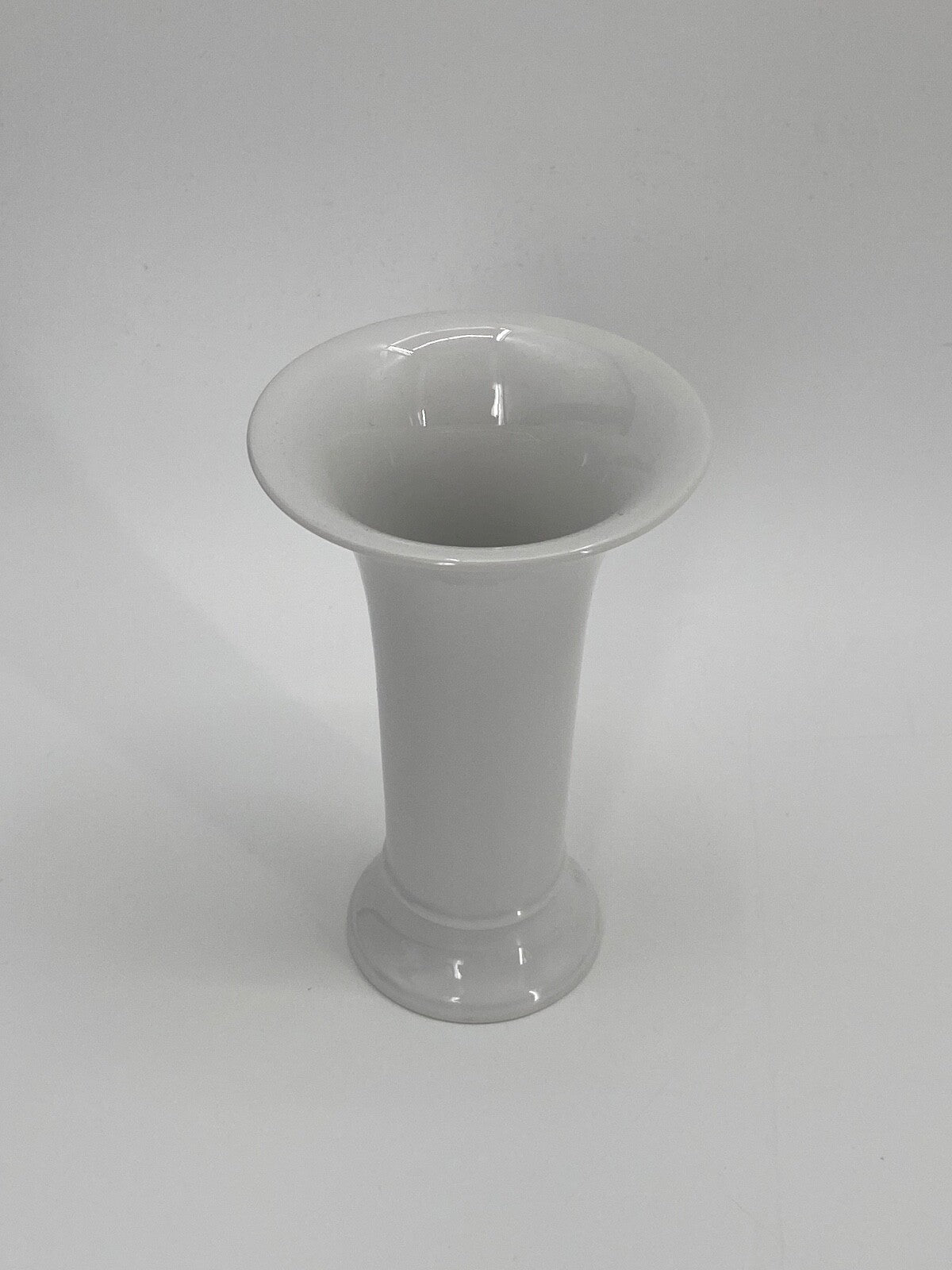 * 1v2 KPM VASE WEISS PORZELLAN KARL FRIEDRICH SCHINKEL TROMPETENFORM 12,5 CM