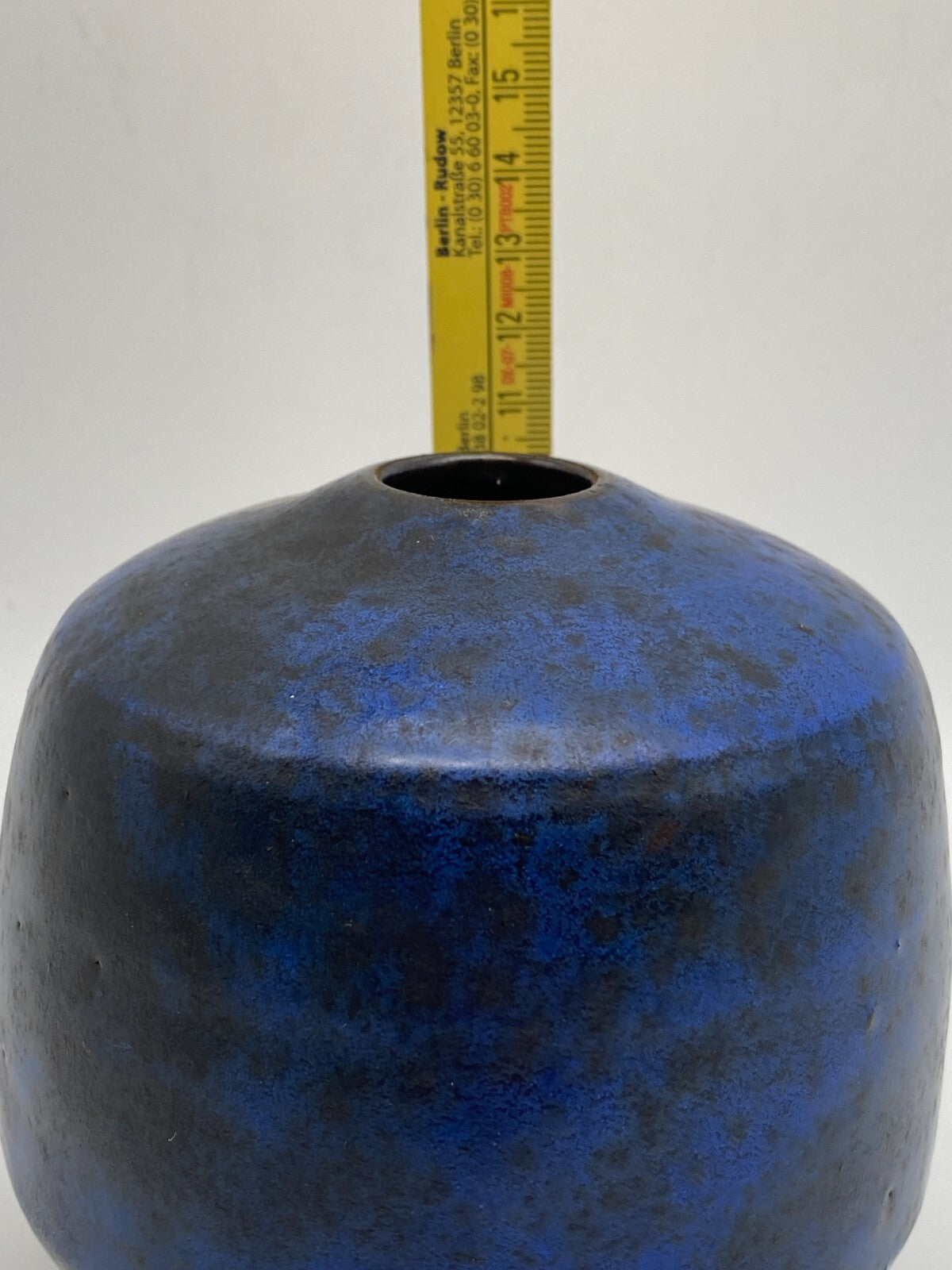 GERHARD LIEBENTHRON BREMEN STUDIOKERAMIK VASE KRISTALLGLASUR BLAU 66 SIGNIERT