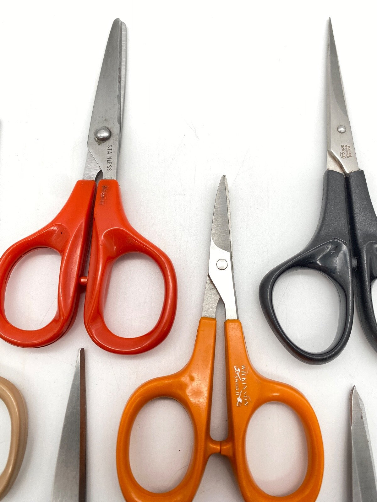 KONVOLUT 18 SCHEREN  WEDO KAICUT FINNY FISKARS ESSELTE ZWILLING DAHLE HENCKELS