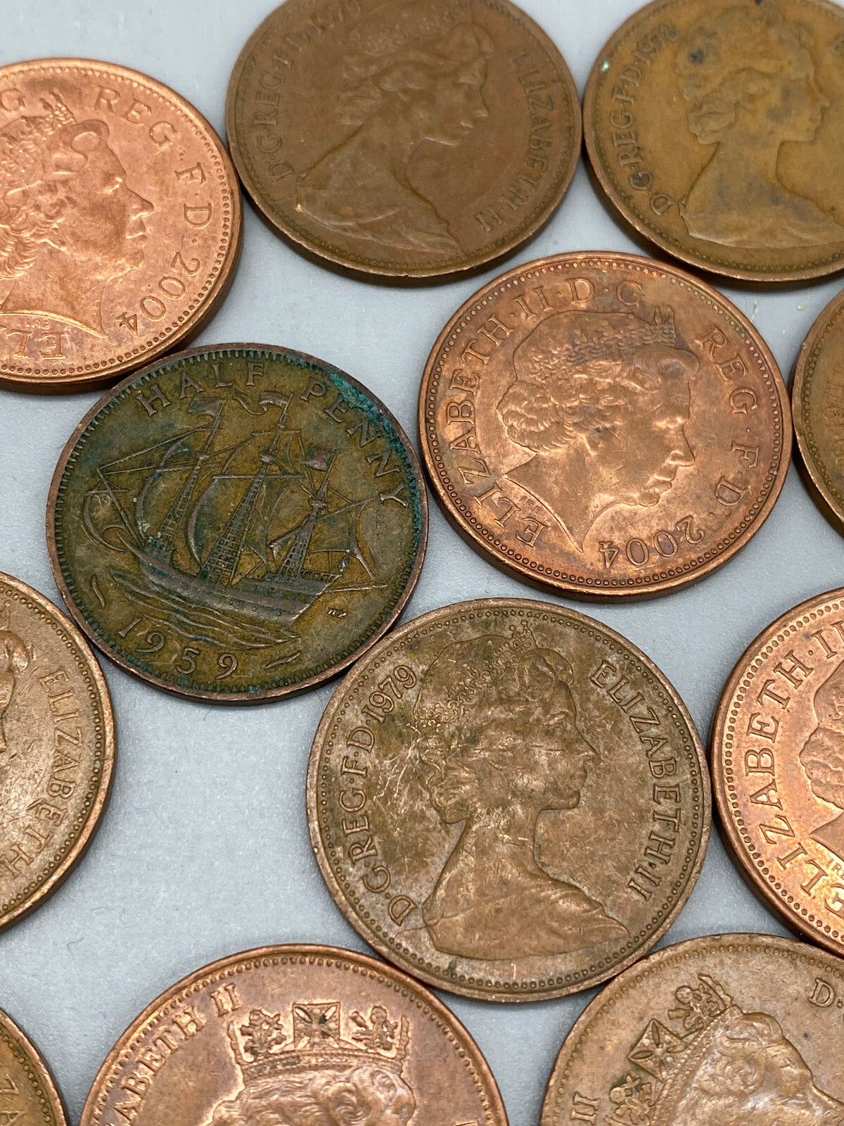 KONVOLUT 94 BRITISCHE MÜNZEN PENNYS PENCE SAMMLERSTÜCKE 1912 GEORGE V QUEEN