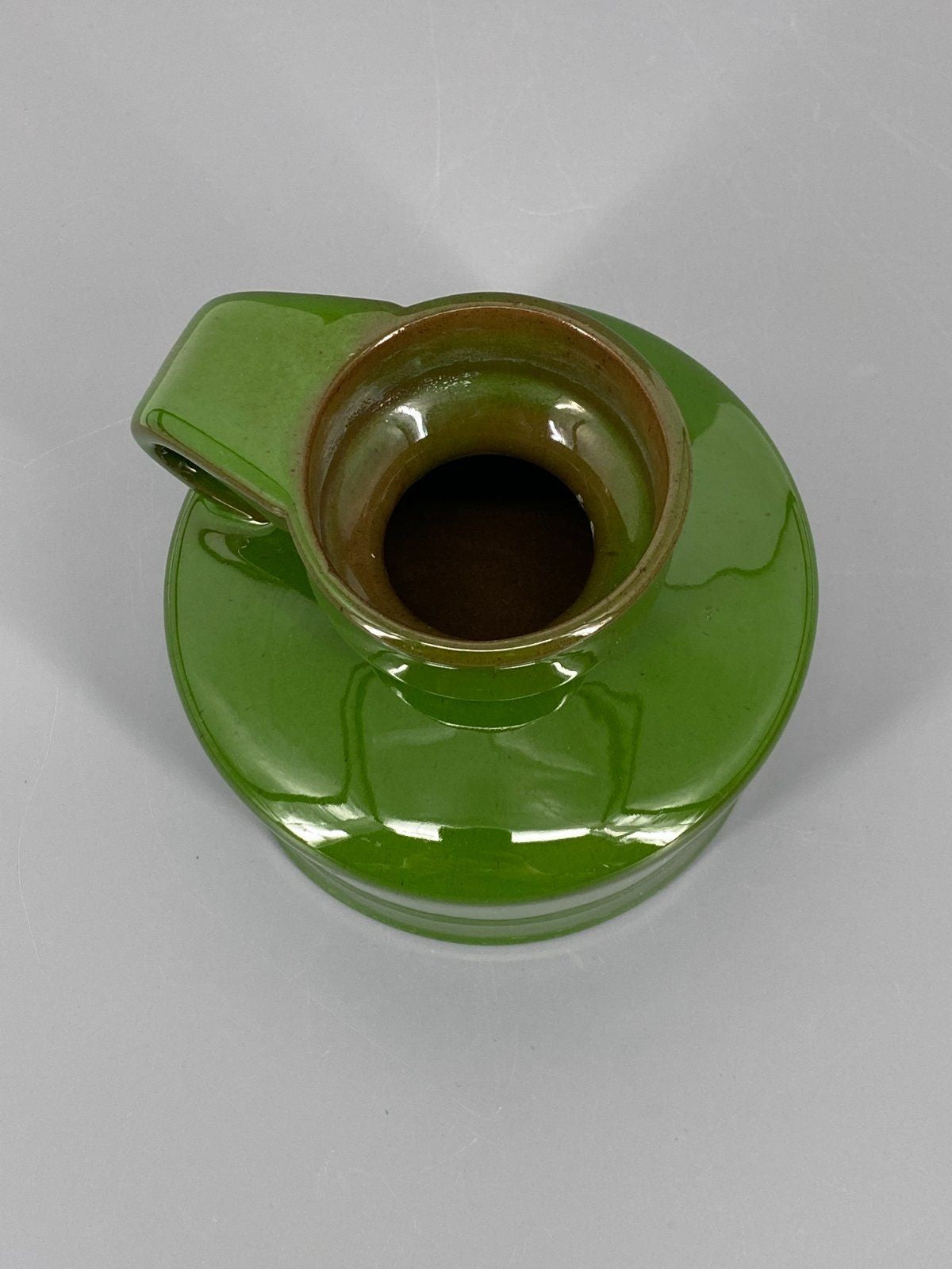 * VASE STUDIOKERAMIK KRUG HENKEL GRÜN GLANZ VINTAGE BLUMENVASE