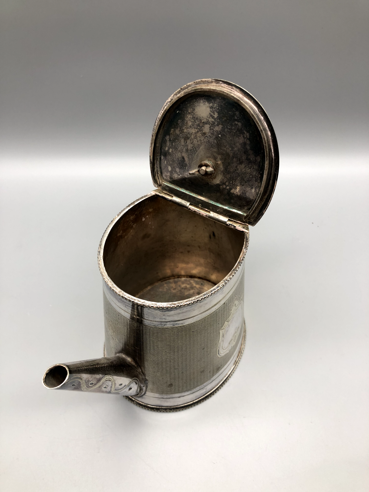 VIKTORIANISCHES VERSILBERTES TEE KAFFEESERVICE VON ELKINGTON 19. JH 3ER SET