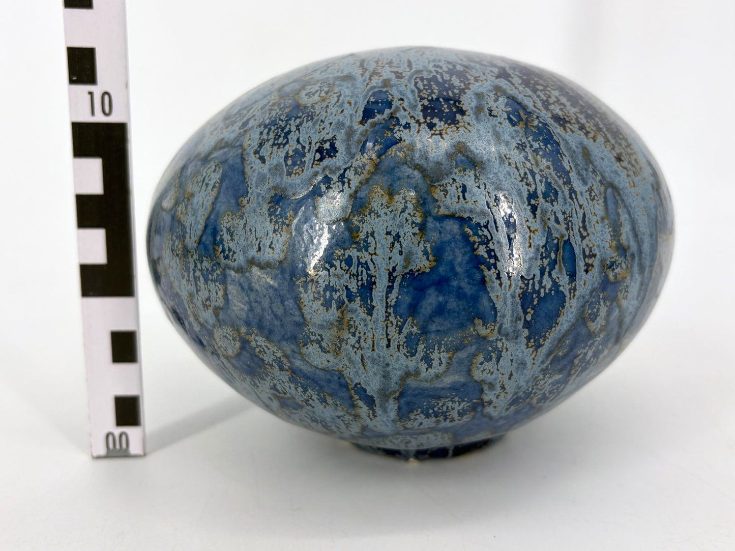 ENSEMBLE TRIO STUDIOKERAMIK VASE KUGEL BLAU IRISIEREND GLASUR 90s