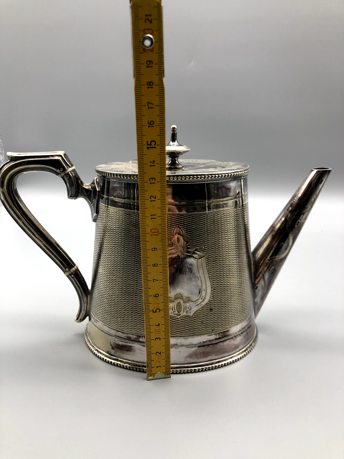VIKTORIANISCHES VERSILBERTES TEE KAFFEESERVICE VON ELKINGTON 19. JH 3ER SET