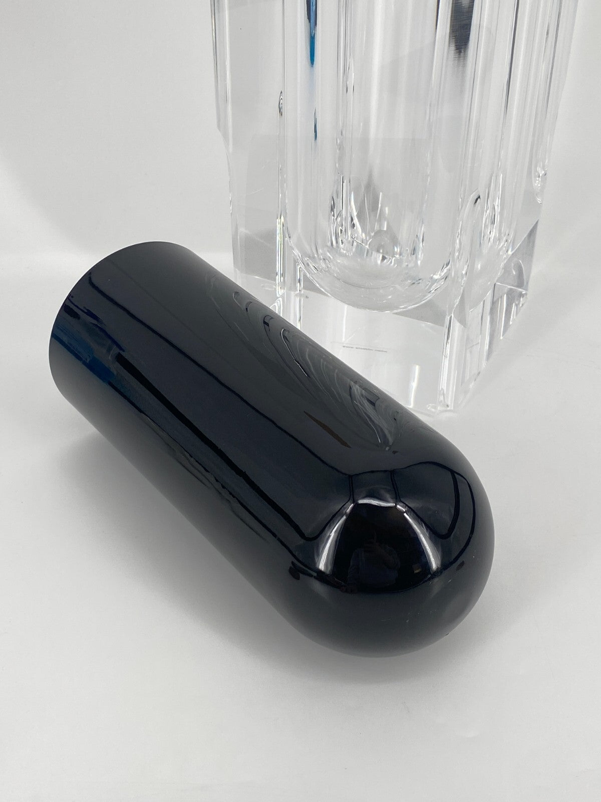 * WHEN OBJECTS WORK VASE KUNSTSTOFF BLOCKVASE 5 OBJECTS JOHN PAWSON