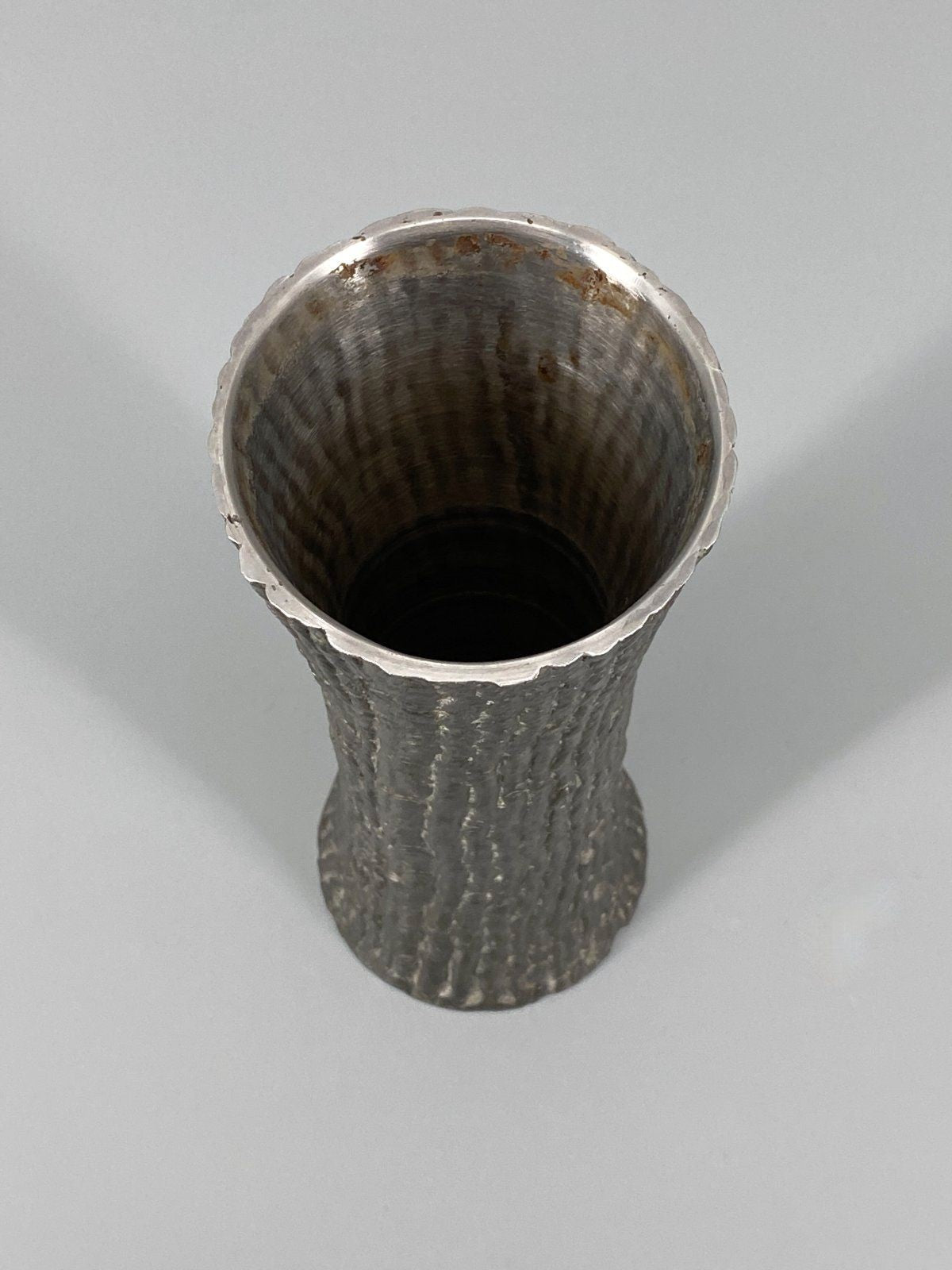 * VASE BRUTALISTISCH MASSIV STAHL STRUKTUR METALL RINDE 70er