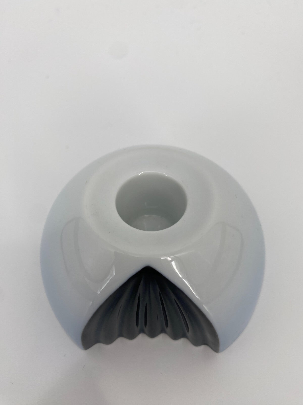 * ROSENTHAL AMBROGIO POZZI PLISSEE VASE KERZENHALTER PORZELLAN WEIß BLAU 80ER