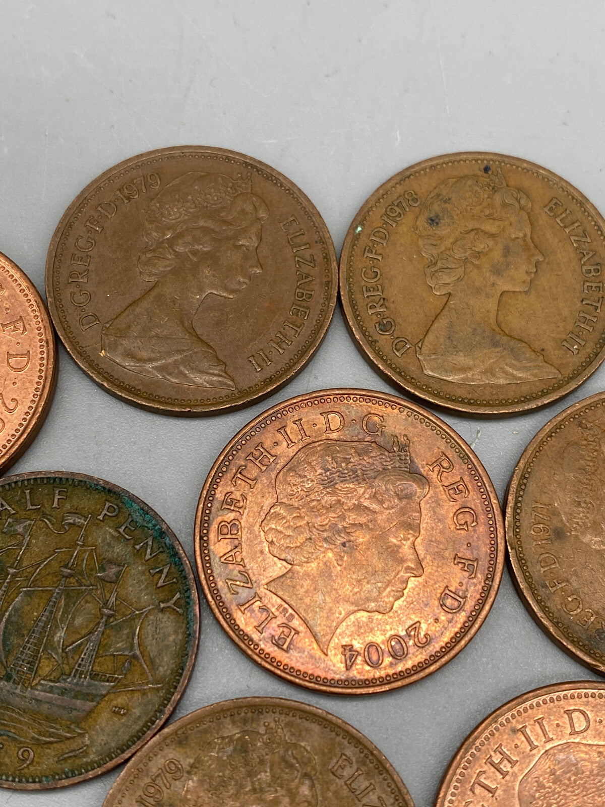 KONVOLUT 94 BRITISCHE MÜNZEN PENNYS PENCE SAMMLERSTÜCKE 1912 GEORGE V QUEEN