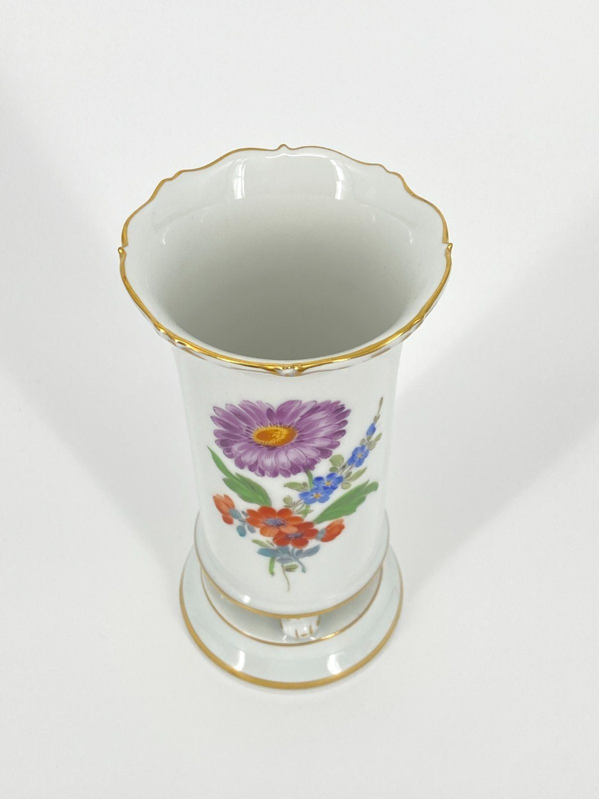 * MEISSEN PORZELLAN FÜßCHENVASE SOCKEL STREUBLUMEN GOLDRAND