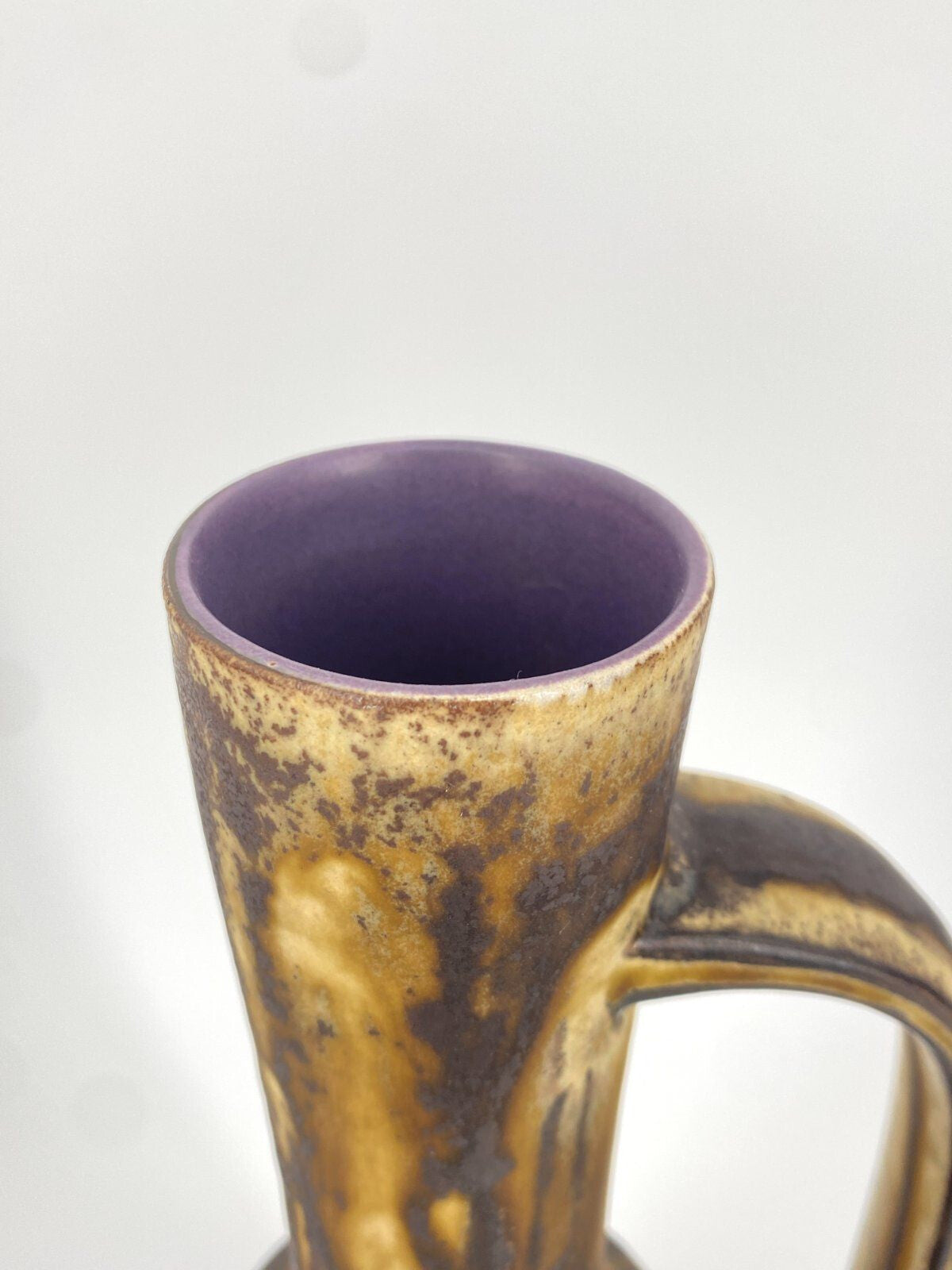 * KERAMIK KRUG VASE 438 LAUFGLASUR MATT BRAUN LILA 60ER VINTAGE