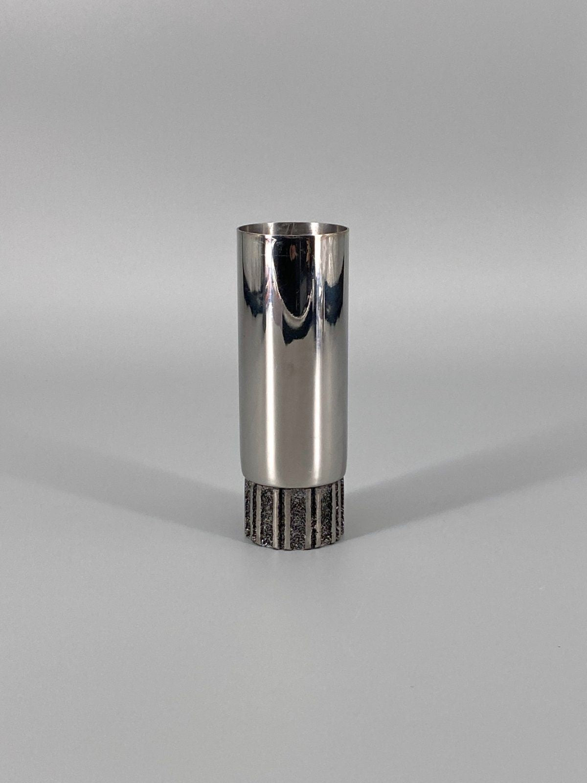 * KLEINE VASE BRUTALISTISCH STAHL STRUKTUR SCHMAL METALL 70er