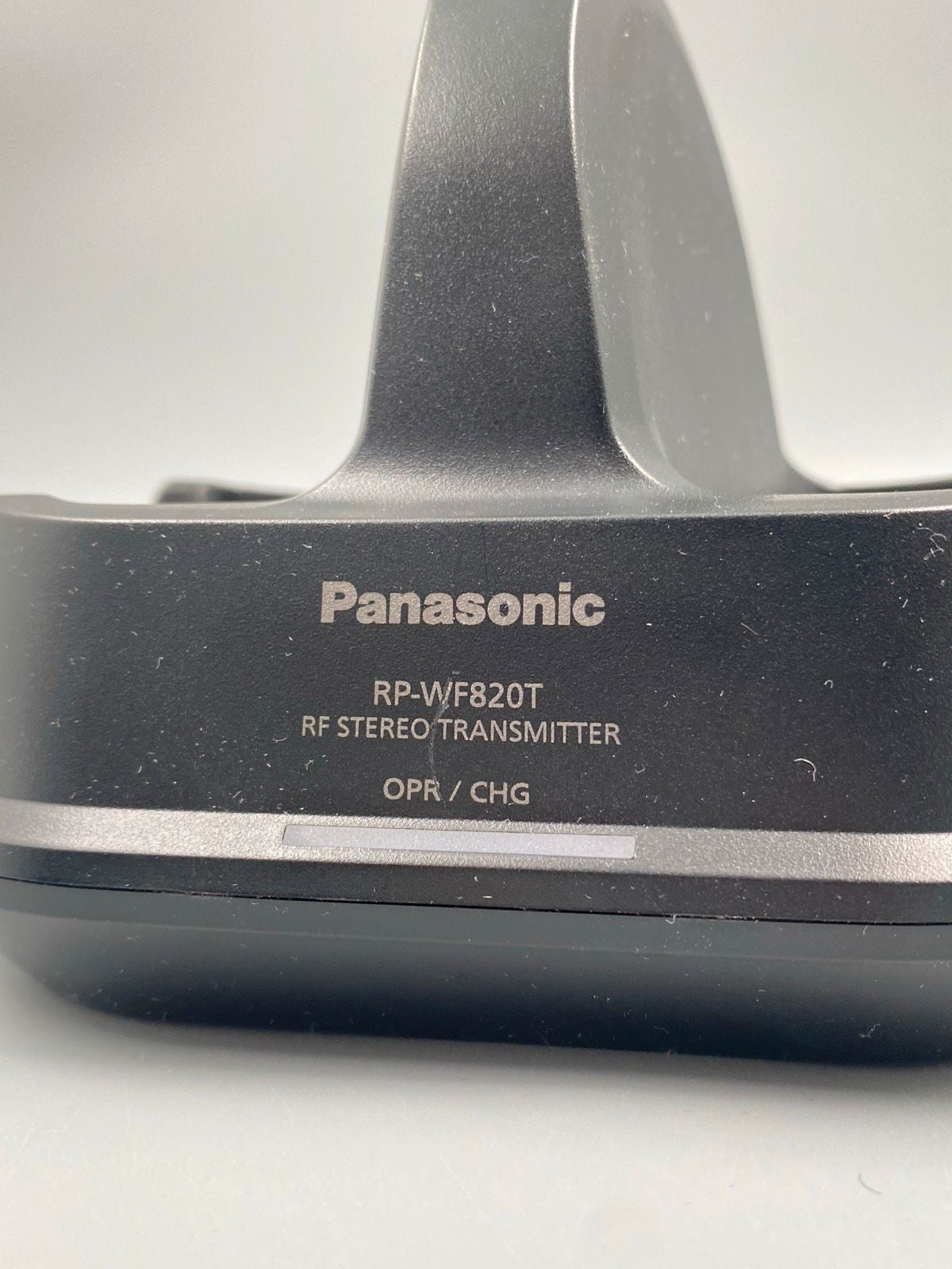 * WIRELESS OVER EAR KOPFHÖRER PANASONIC RP-WF820 LADESTATION