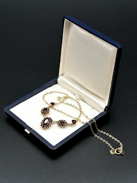 GOLD 333 GRANAT COLLIER KETTE 8 KT ZART ANTIK