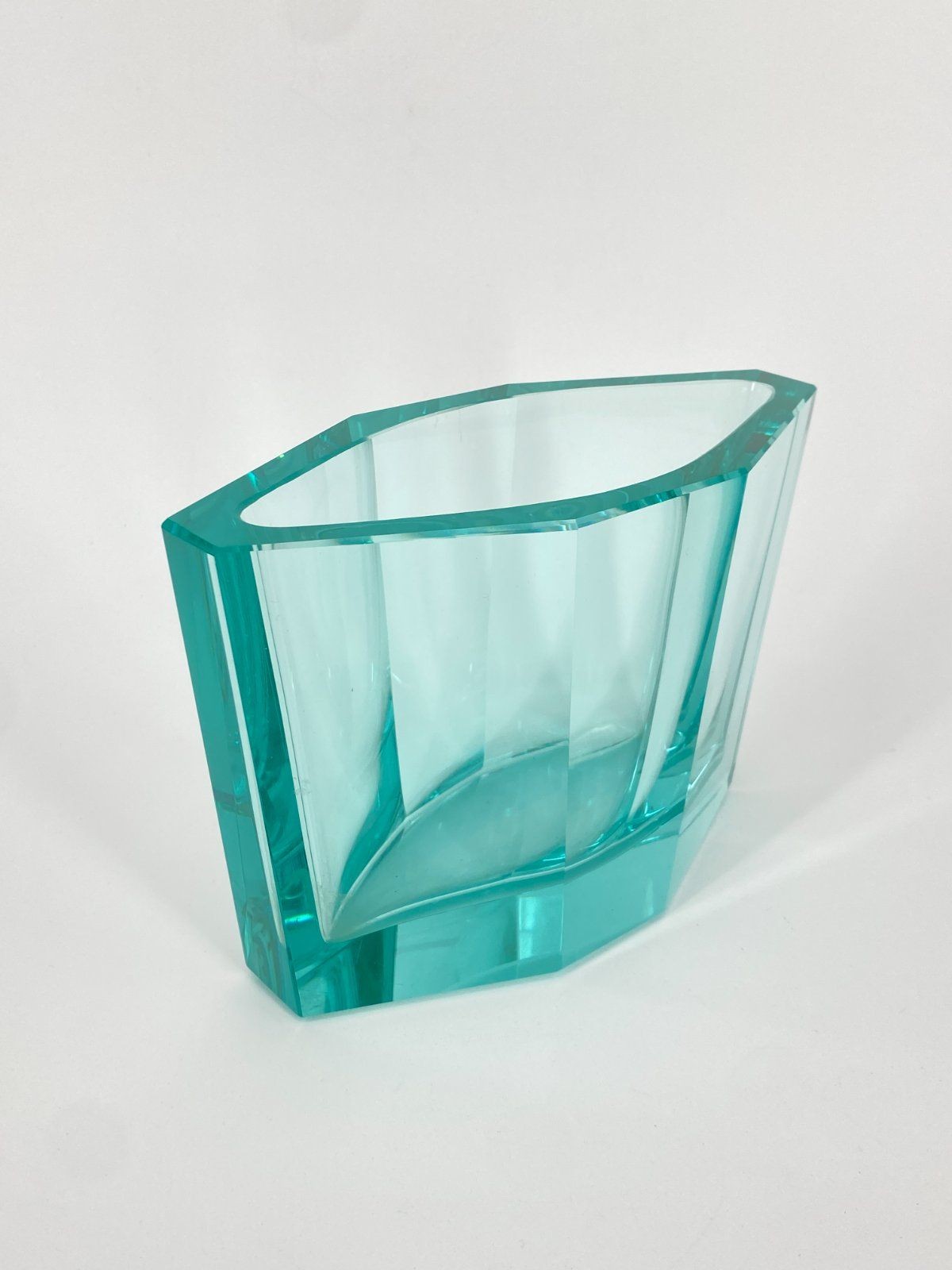 * FACETTIERTE GLAS VASE BLAUGRÜN TSCHECHIEN MID CENTURY DESIGN