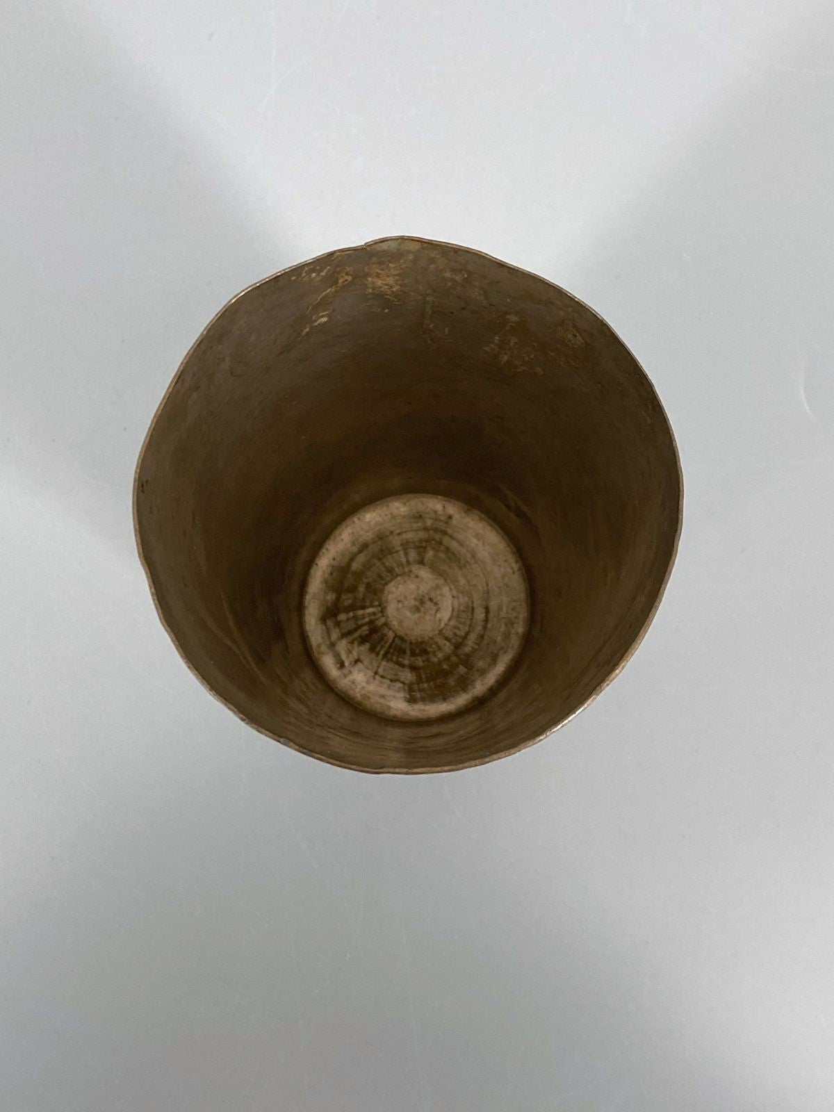 * ZINN BECHER ORNAMENT GRAVUR VASE DEKORATION SILBER GEFÄß ANTIK