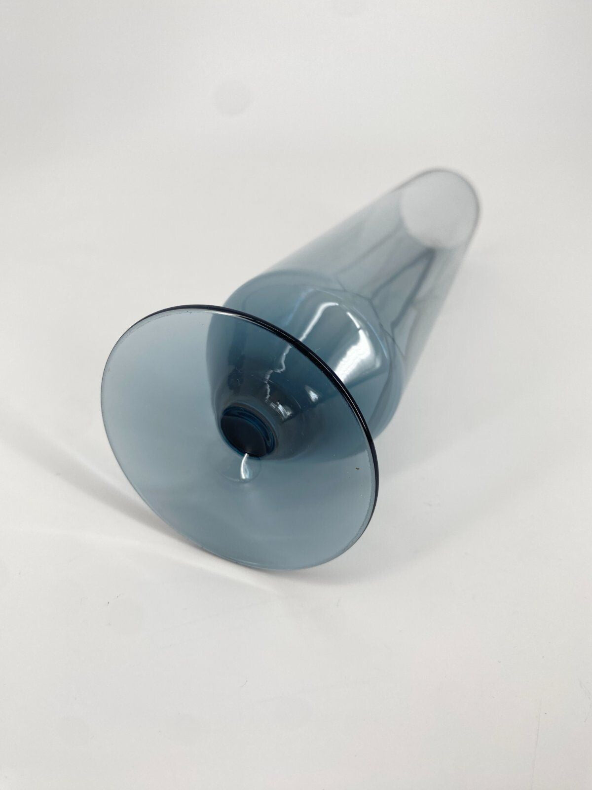 * VASE GLAS FERNSEHTURM BERLIN 1970ER BLAU RAUCH GLAS VINTAGE