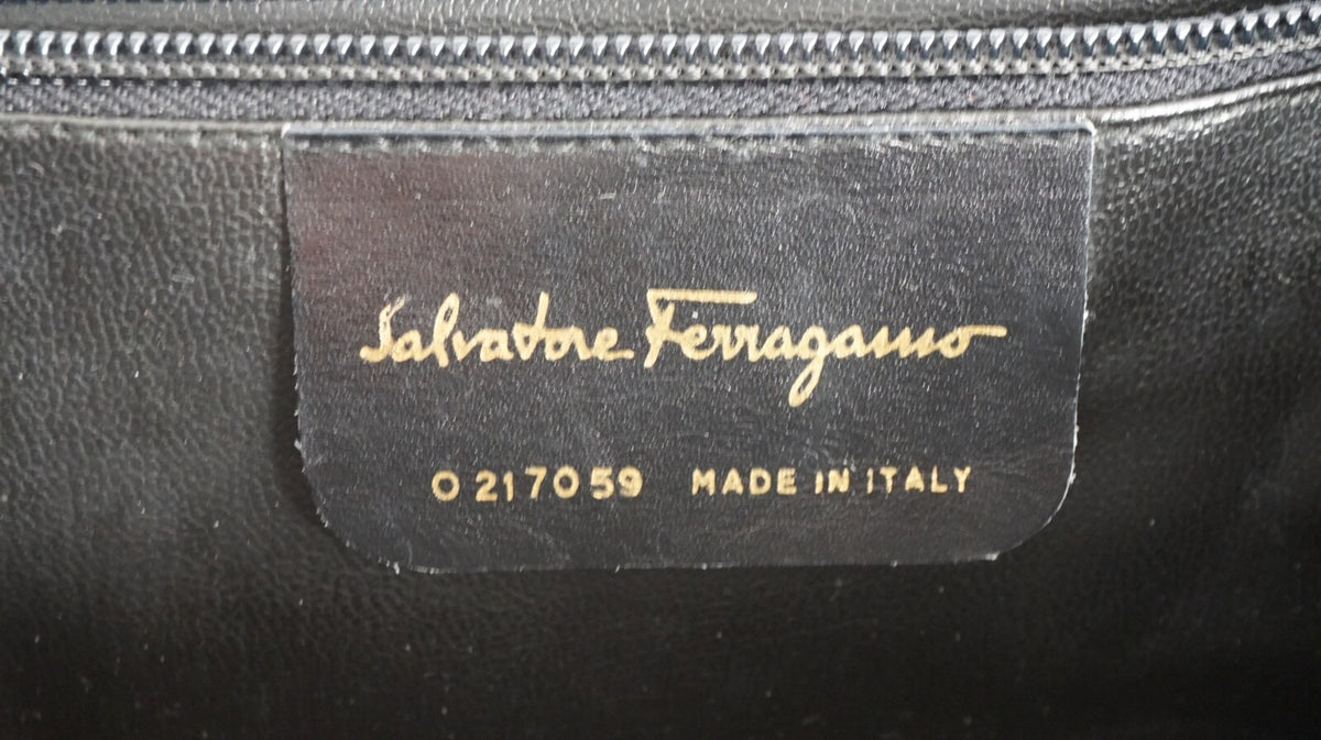 SALVATORE FERRAGAMO VINTAGE HANDTASCHE ORIGINAL SCHWARZ 90ER JAHRE WEICHES LEDER