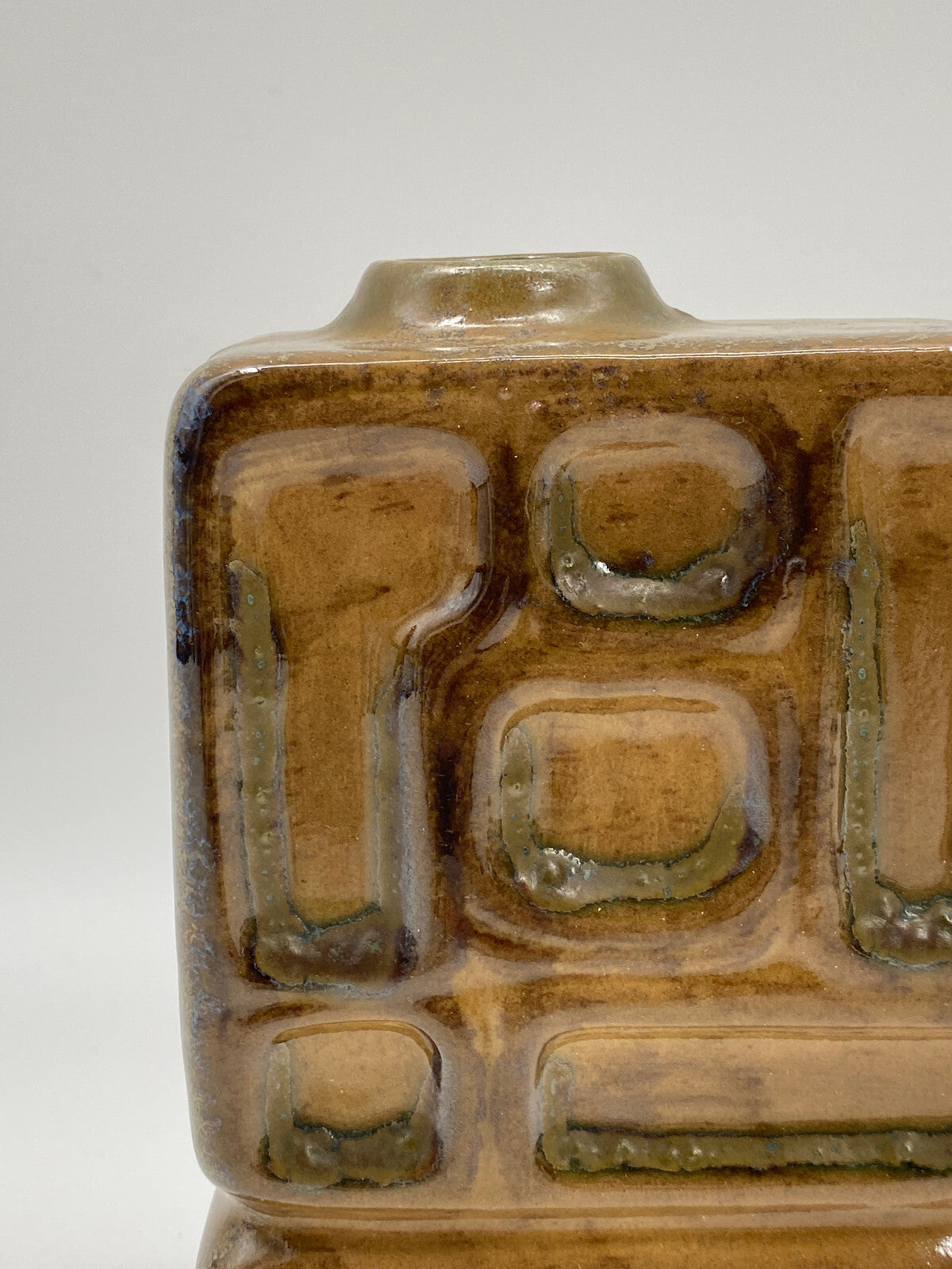* VASE MID CENTURY DESIGN ECKIG GEOMETRISCH RELIEF GERMAN 70ER LAVA
