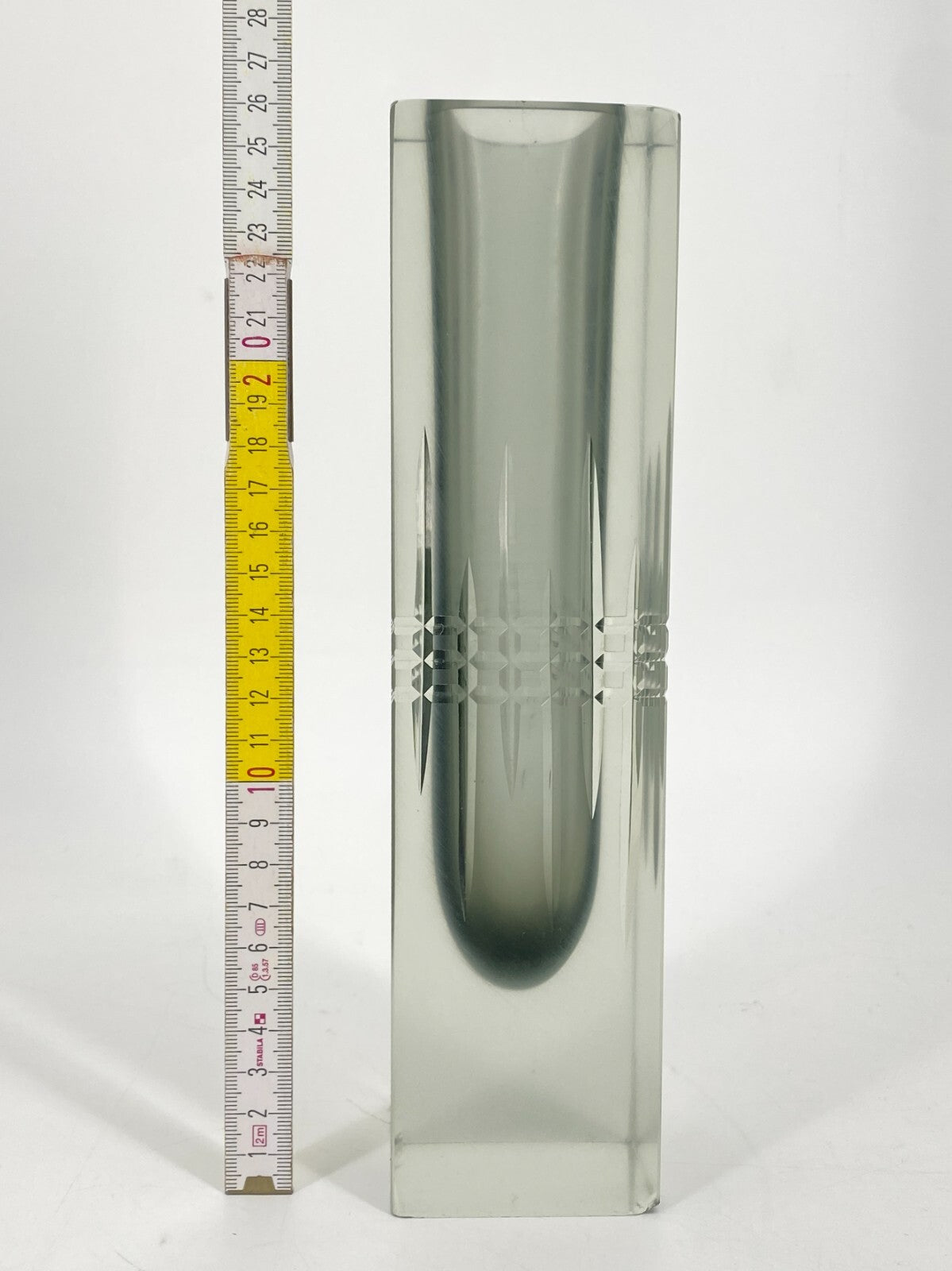 * GLAS VASE BLOCKVASE GRAU TRANSPARENT SATINIERT ÜBERFANGGLAS VINTAGE
