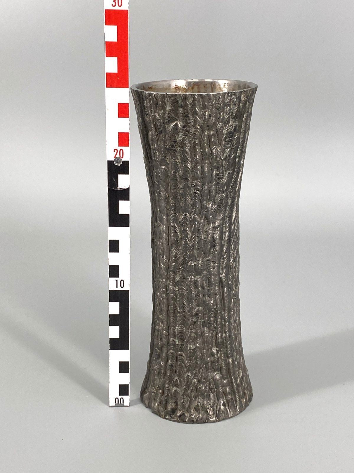 * VASE BRUTALISTISCH MASSIV STAHL STRUKTUR METALL RINDE 70er