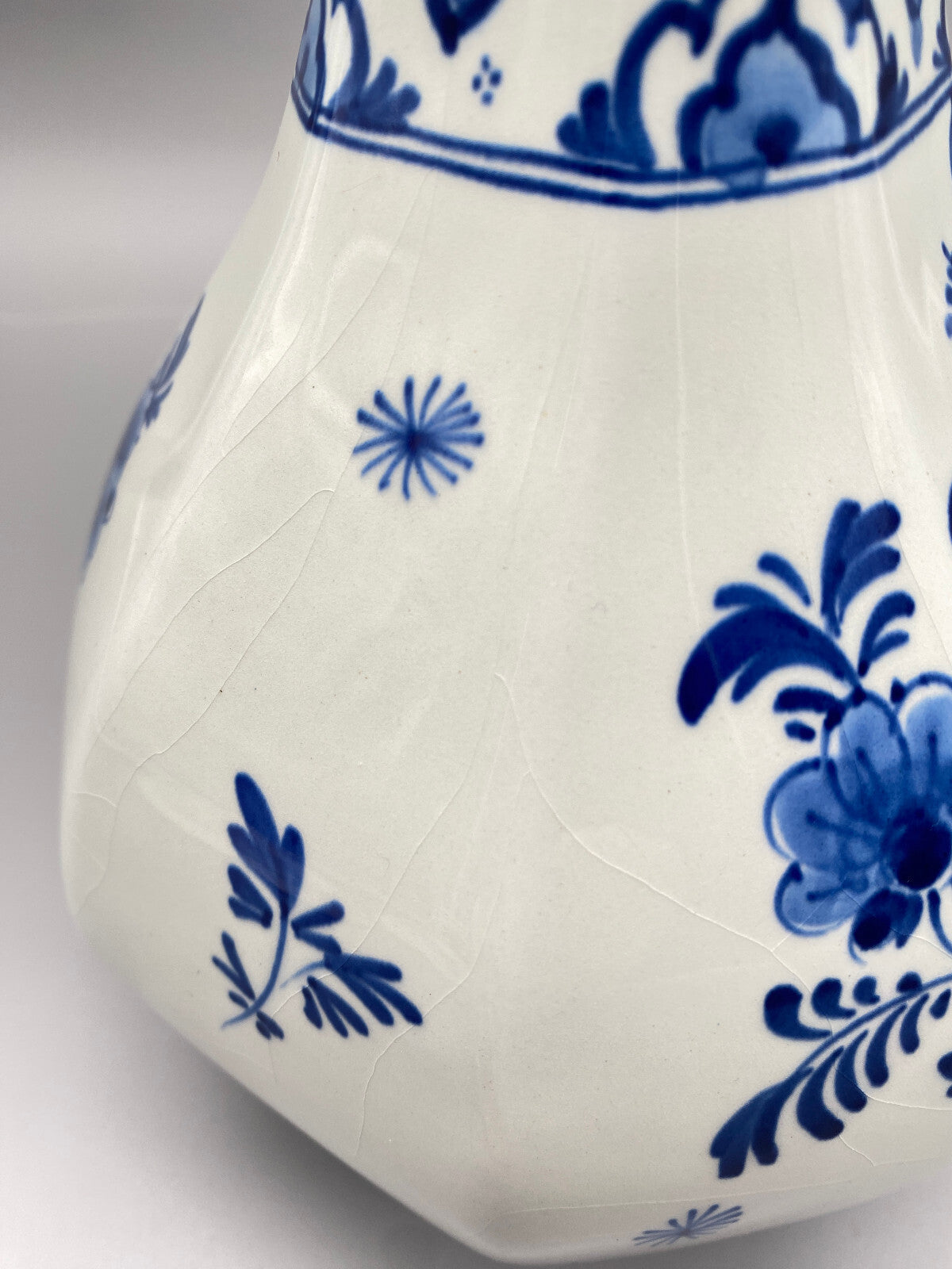 DE PORCELEYNE FLES FAYENCE VASE ROYAL DELFT BLAU HANDBEMALT STEMPELMARKE