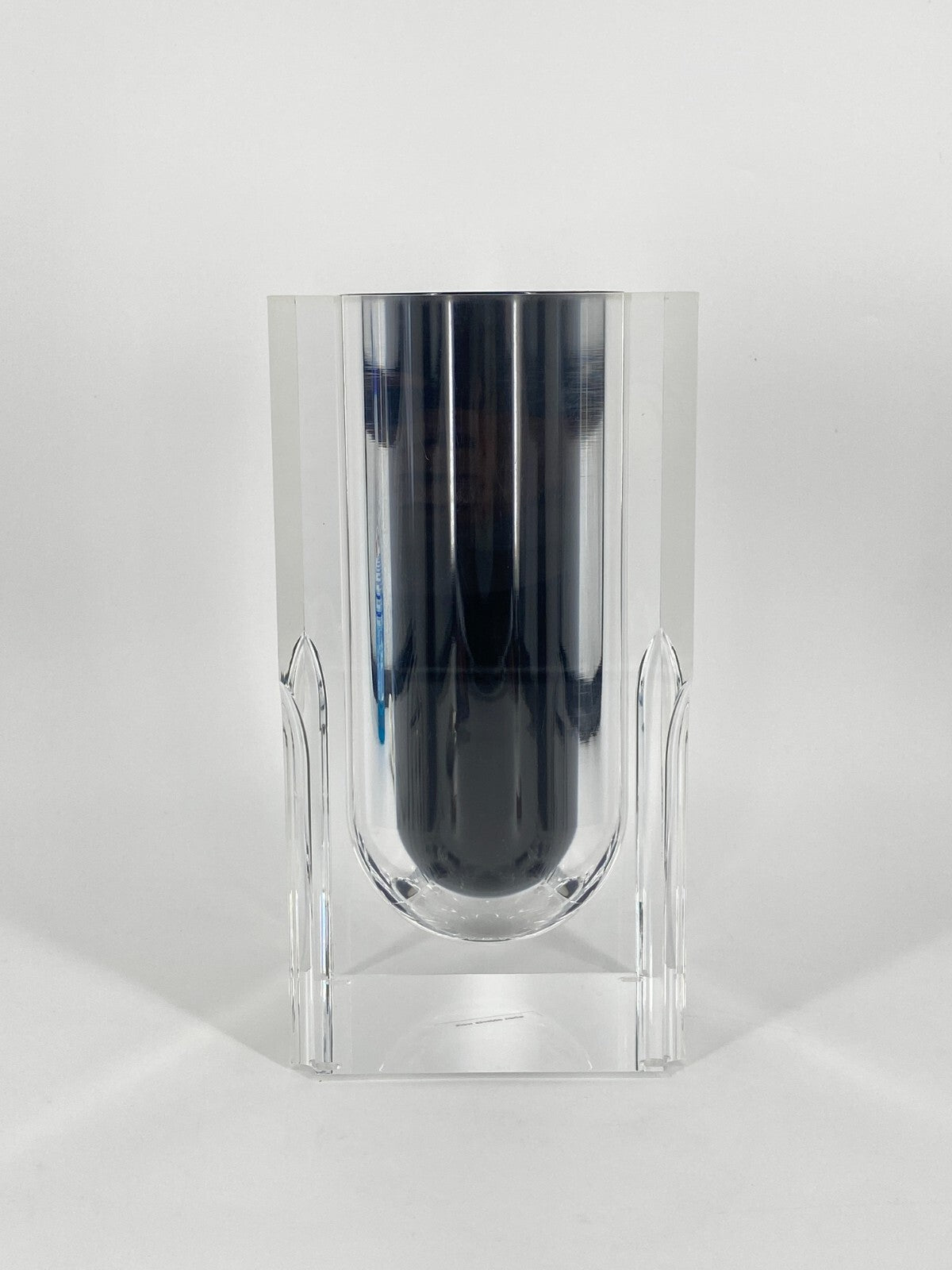 * WHEN OBJECTS WORK VASE KUNSTSTOFF BLOCKVASE 5 OBJECTS JOHN PAWSON