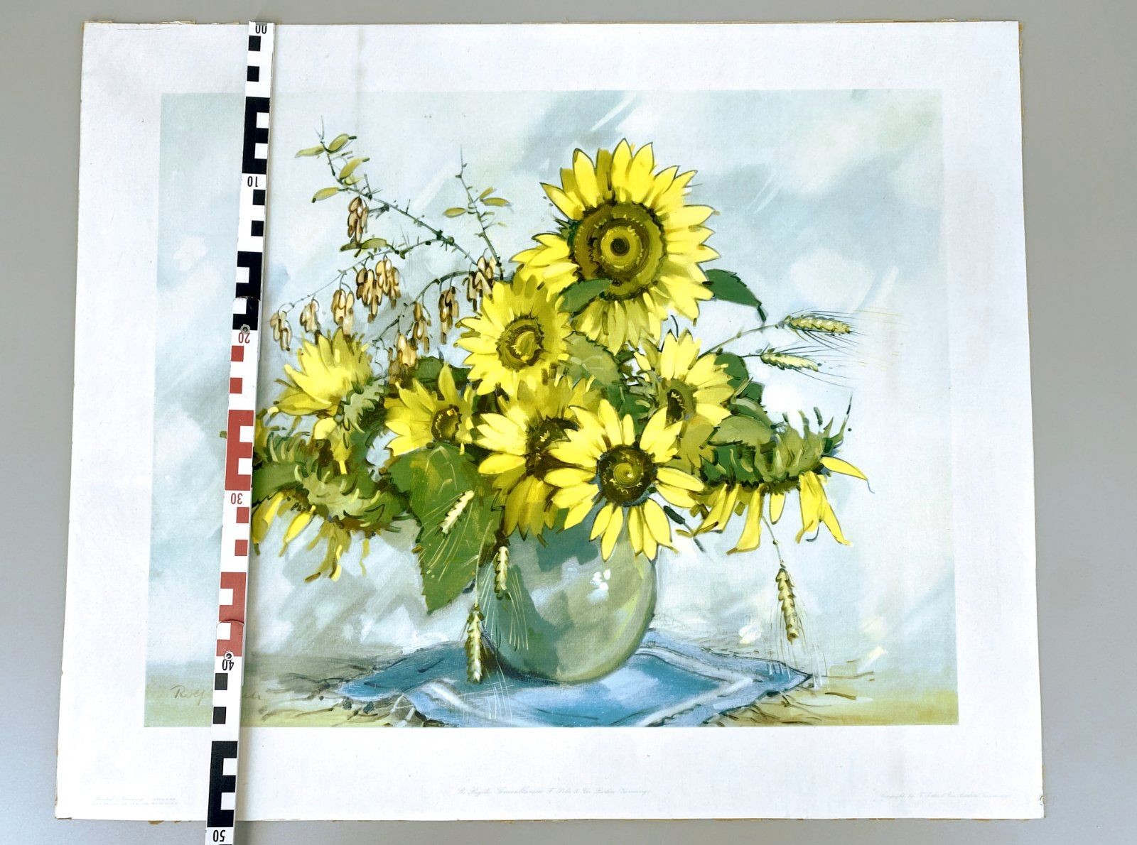 * GRAFIK OFFSET POSTER SONNENBLUMEN VASE STILLEBEN ROLF REGELE
