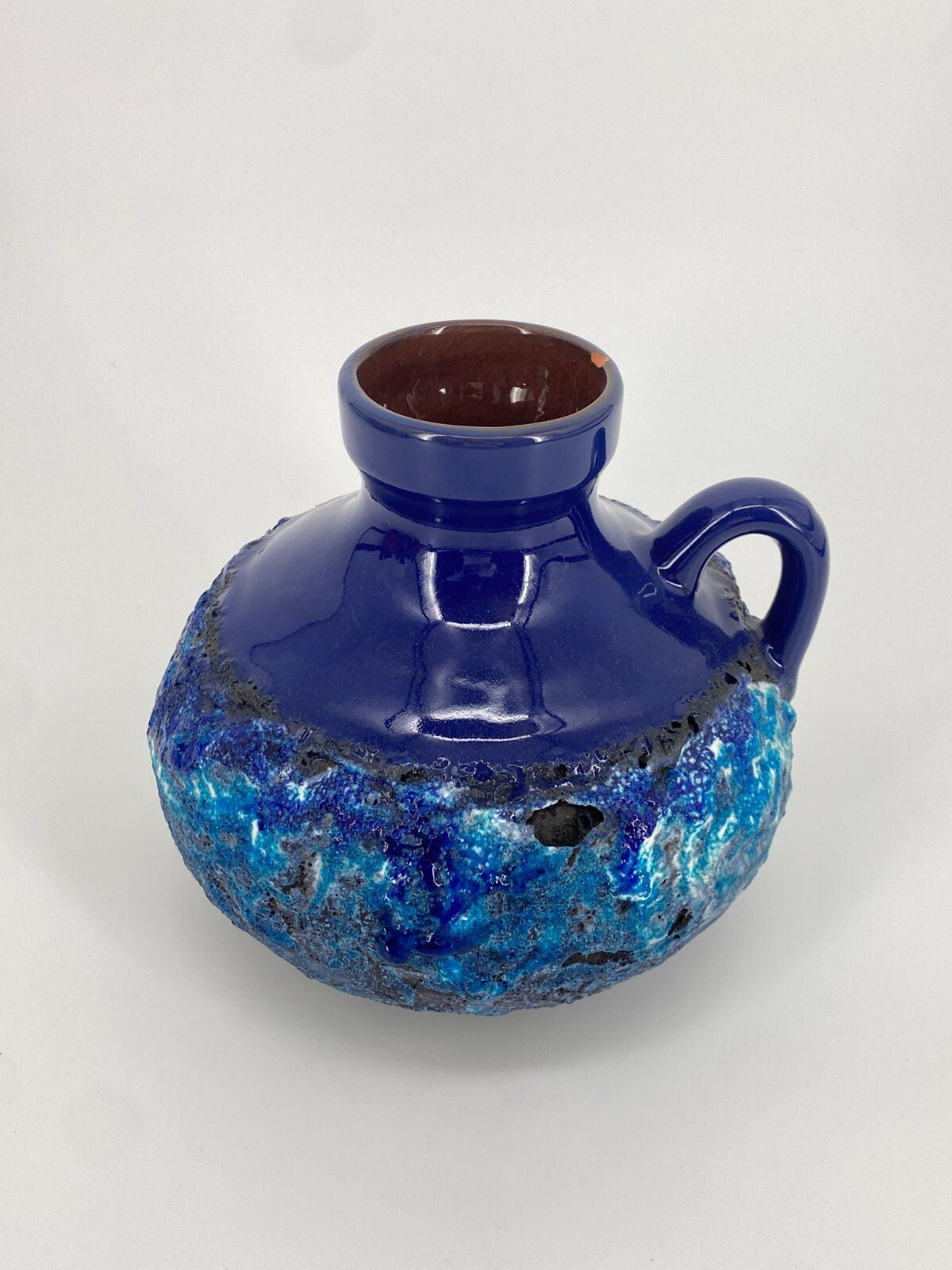 * MAREI STUDIOKERAMIK FAT LAVA VASE 4302 CAPRI DEKOR BLAU 70ER