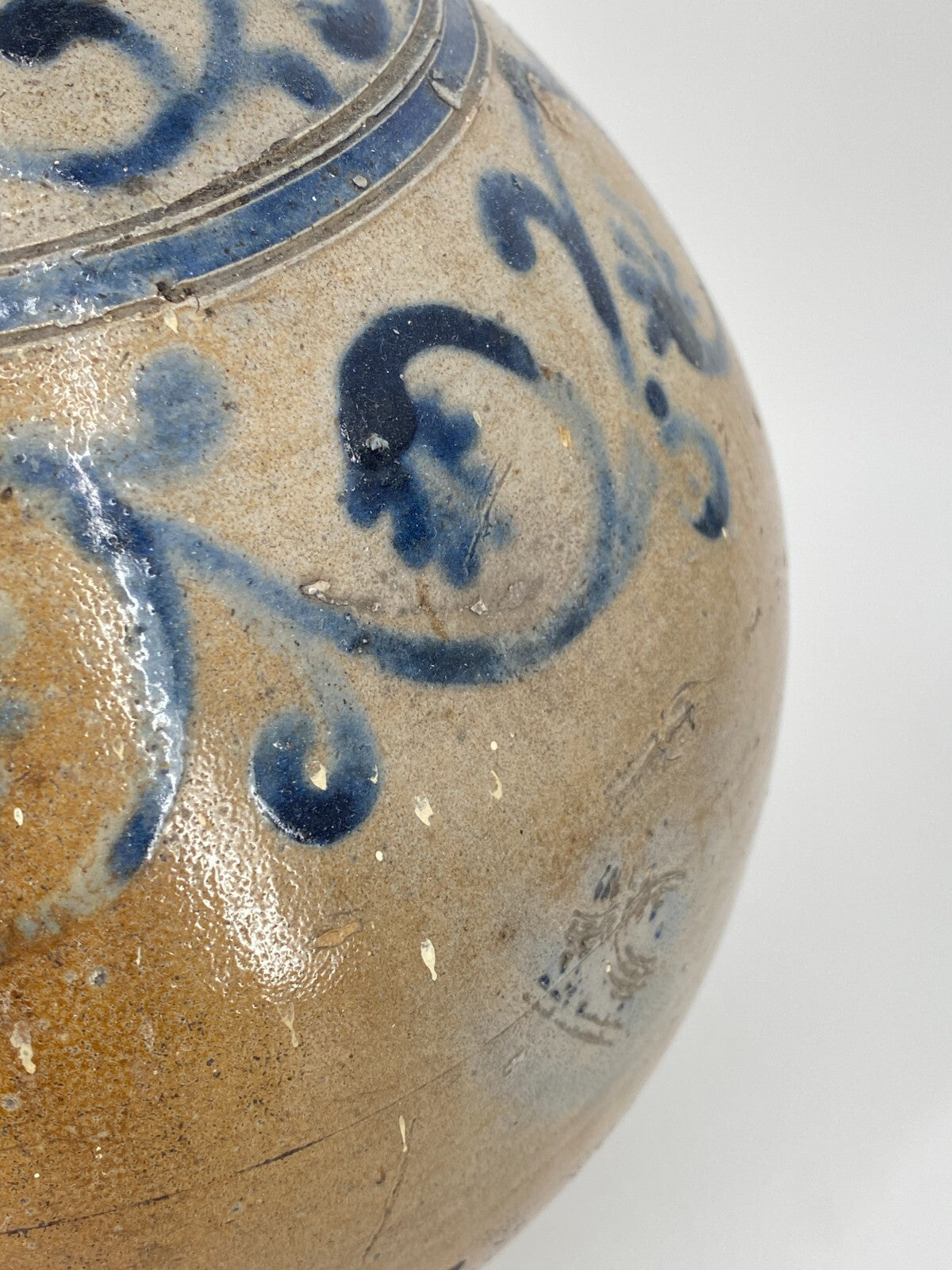 * KRUG HENKEL VASE HENKELVASE SALZGLASUR 1900 KERAMIK ANTIK