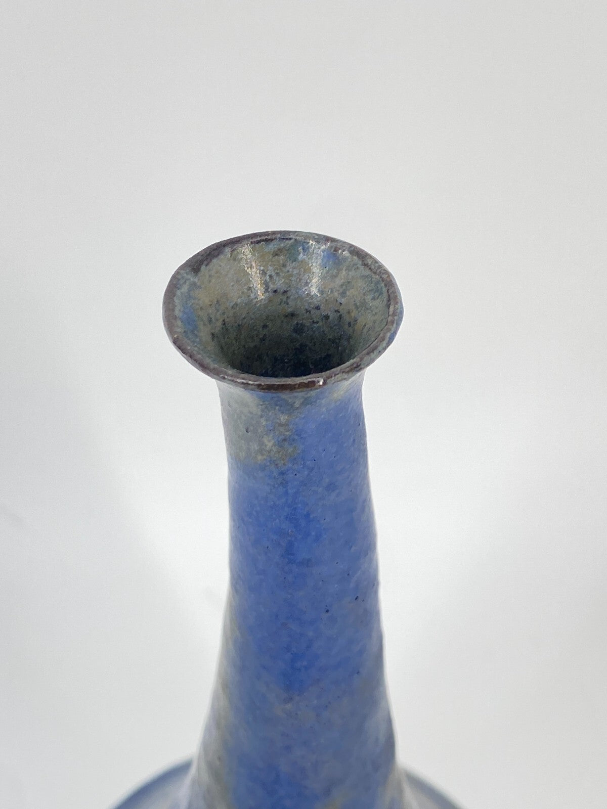 * VASE ZULAUFEND BLAU STUDIOKERAMIK STEINZEUG KERAMIK MID CENTURY