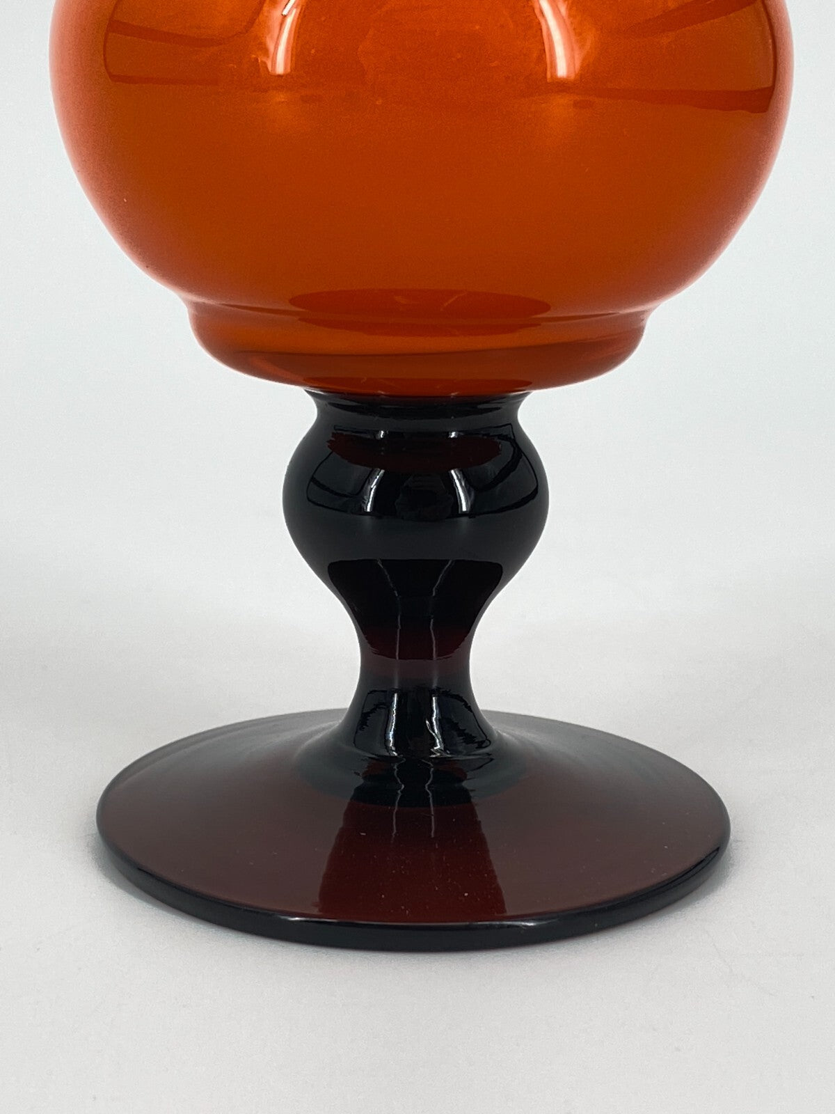 * 2x GLAS VASEN 60ER 70ER HOOPED ORANGE BRAUN 15 CM MIDCENTURY DESIGN
