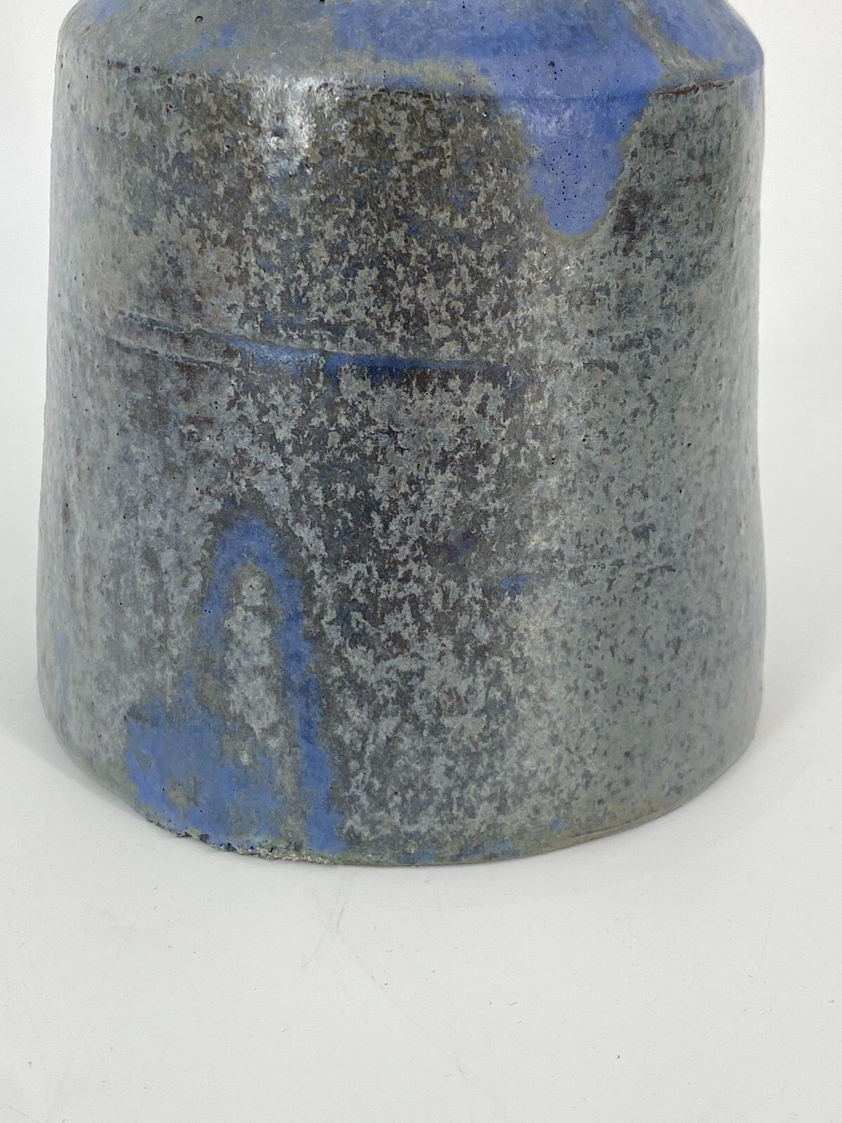 * VASE ZULAUFEND BLAU STUDIOKERAMIK STEINZEUG KERAMIK MID CENTURY
