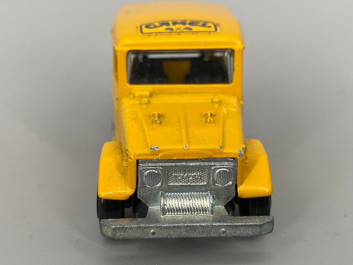 3 Modellautos von Matchbox und Majorette, 2x Camel Trophy, Land Rover Defender 90 & Toyota  Land Cruiser FJ40 sowie eine Pontiac Firebird Trans Am