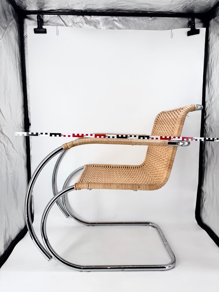 Bauhaus Design Freischwinger Stuhl D42/MR20 mit Armlehne von Mies van der Rohe für TECTA, Deutschland
