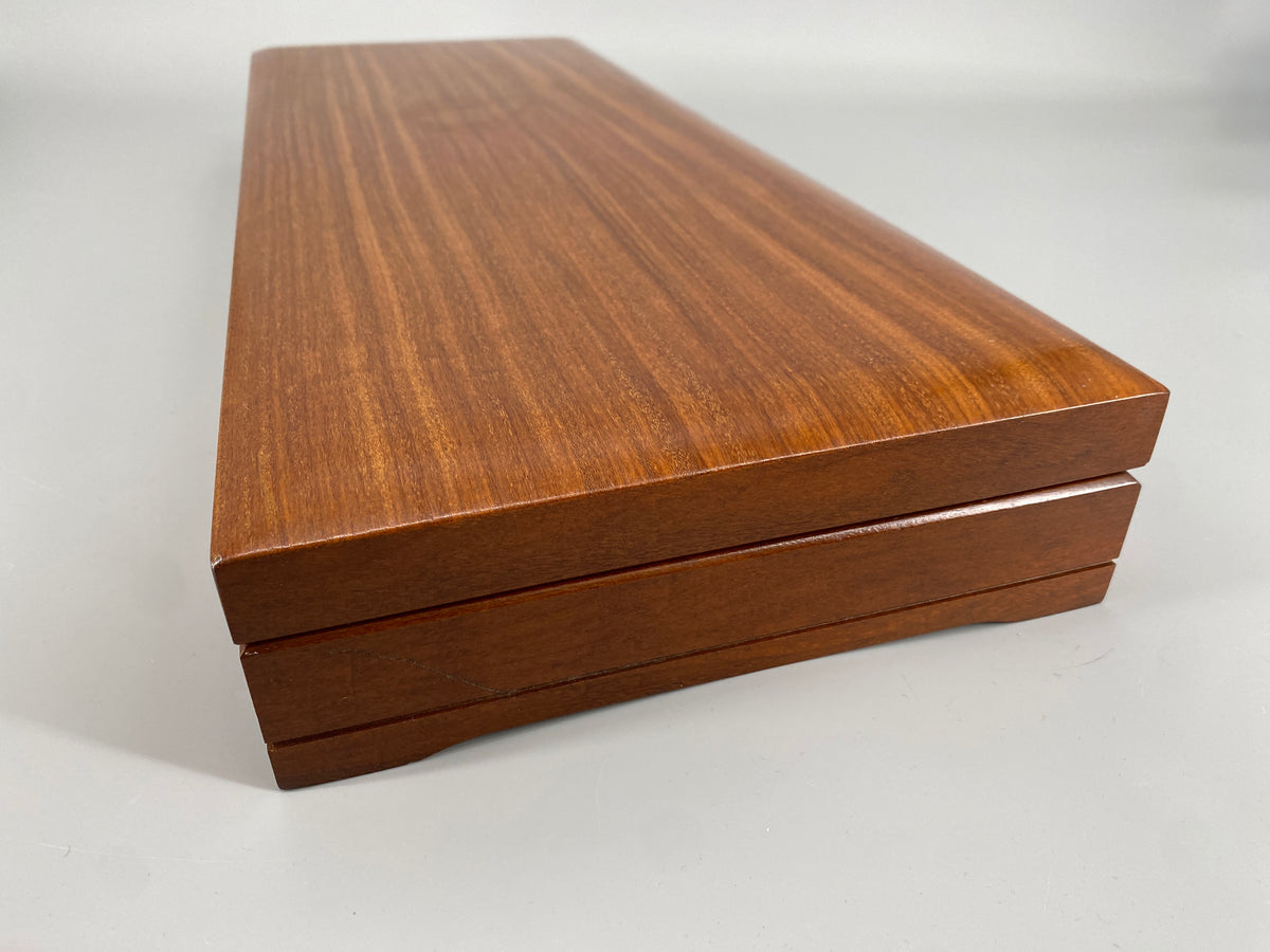 Grosse, flache Schatulle aus Teakholz