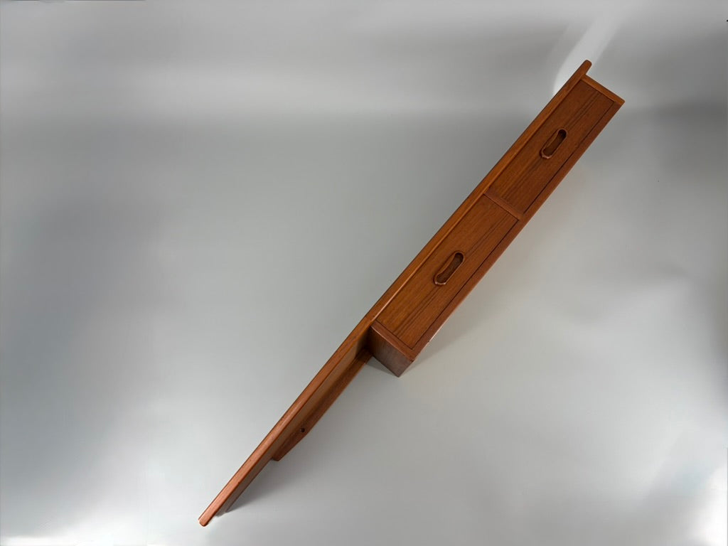 Mid Century Design Wandkonsole mit zwei Schubläden aus Teakholz, Dänemark um 1960