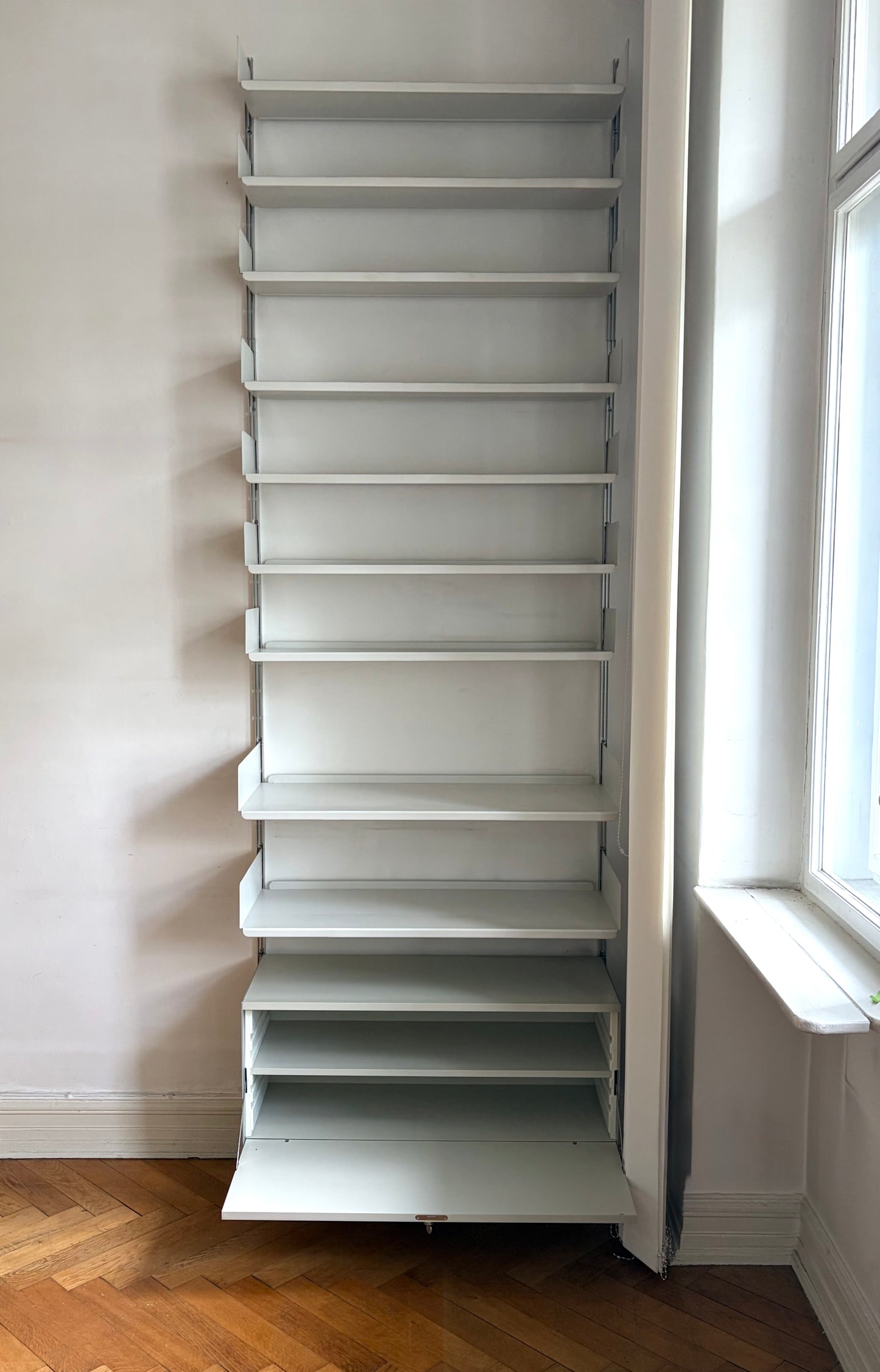 #1 Regalsystem von Dieter Rams für Vitsoe mit 9 Regalböden, Deutschland 1960er