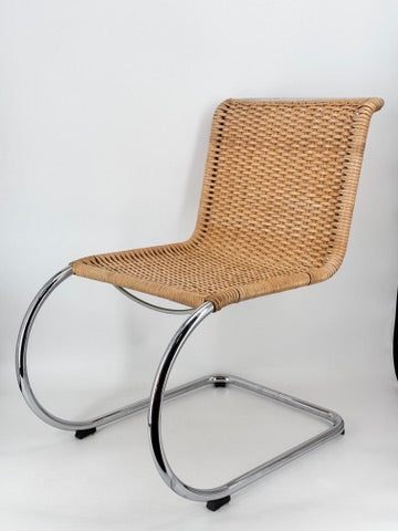 Bauhaus Design Freischwinger Stuhl B42/ MR10 von Mies van der Rohe für TECTA, Deutschland 1990er