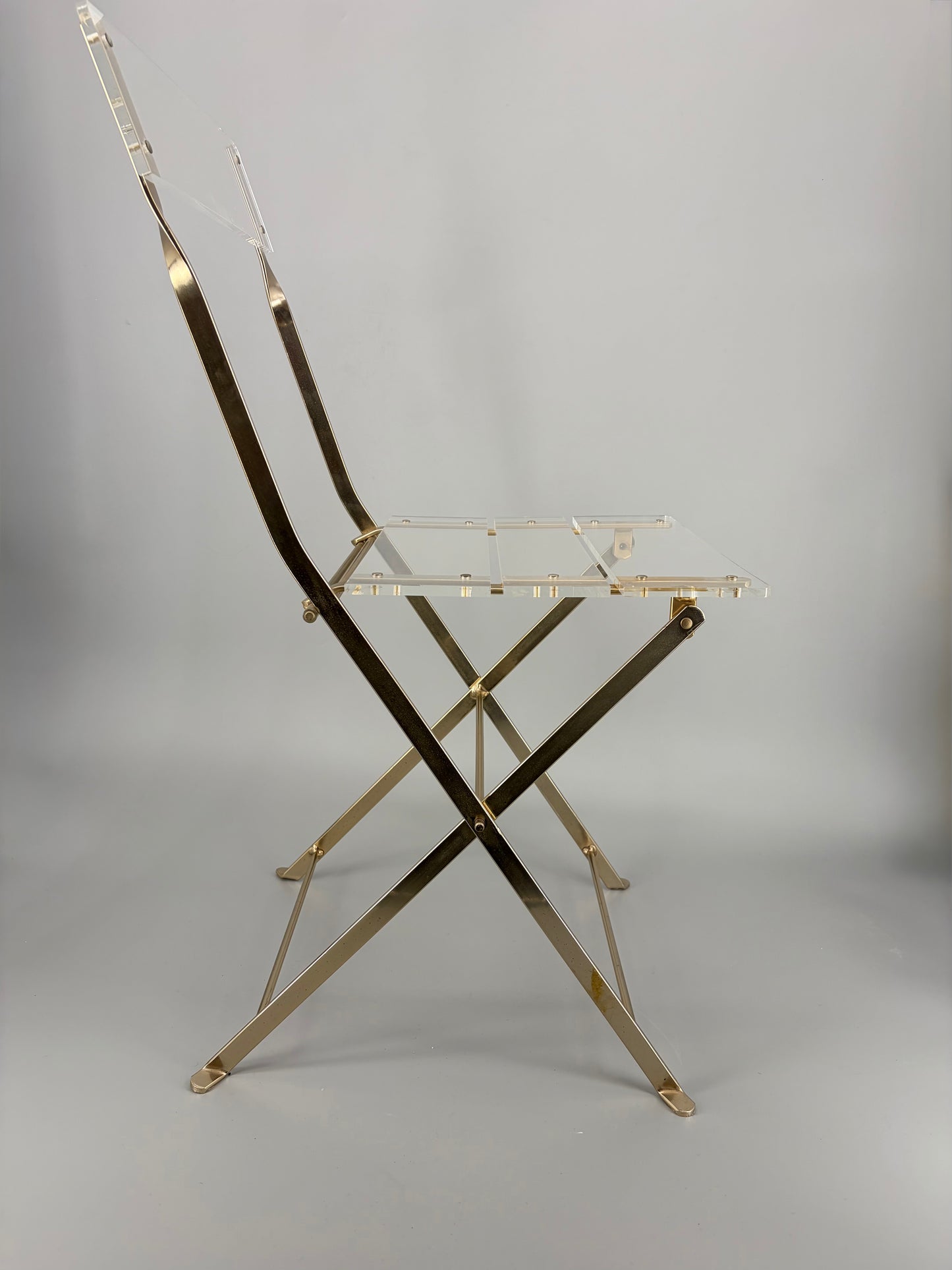 Transparenter Klappstuhl im Hollywood Regency Design von Yonel Lebovici und Bernard Berthet für Marais International, Frankreich 1973