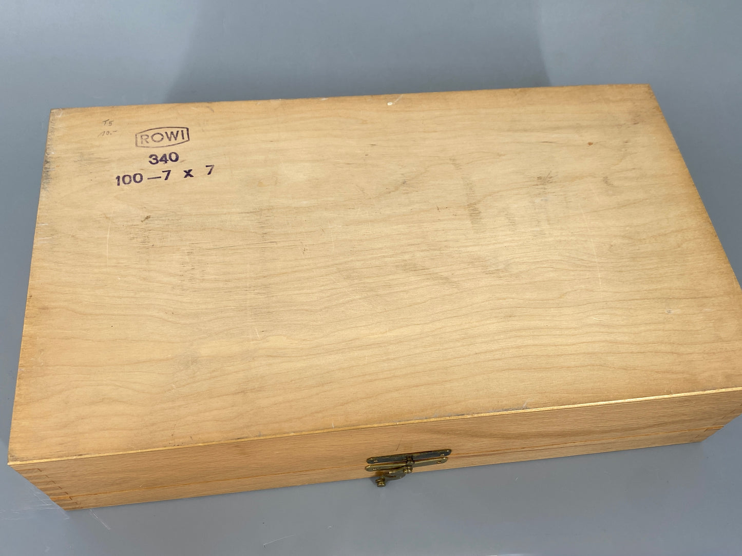 Vintage Holzschatulle mit Fingerzinken Eckverbindung