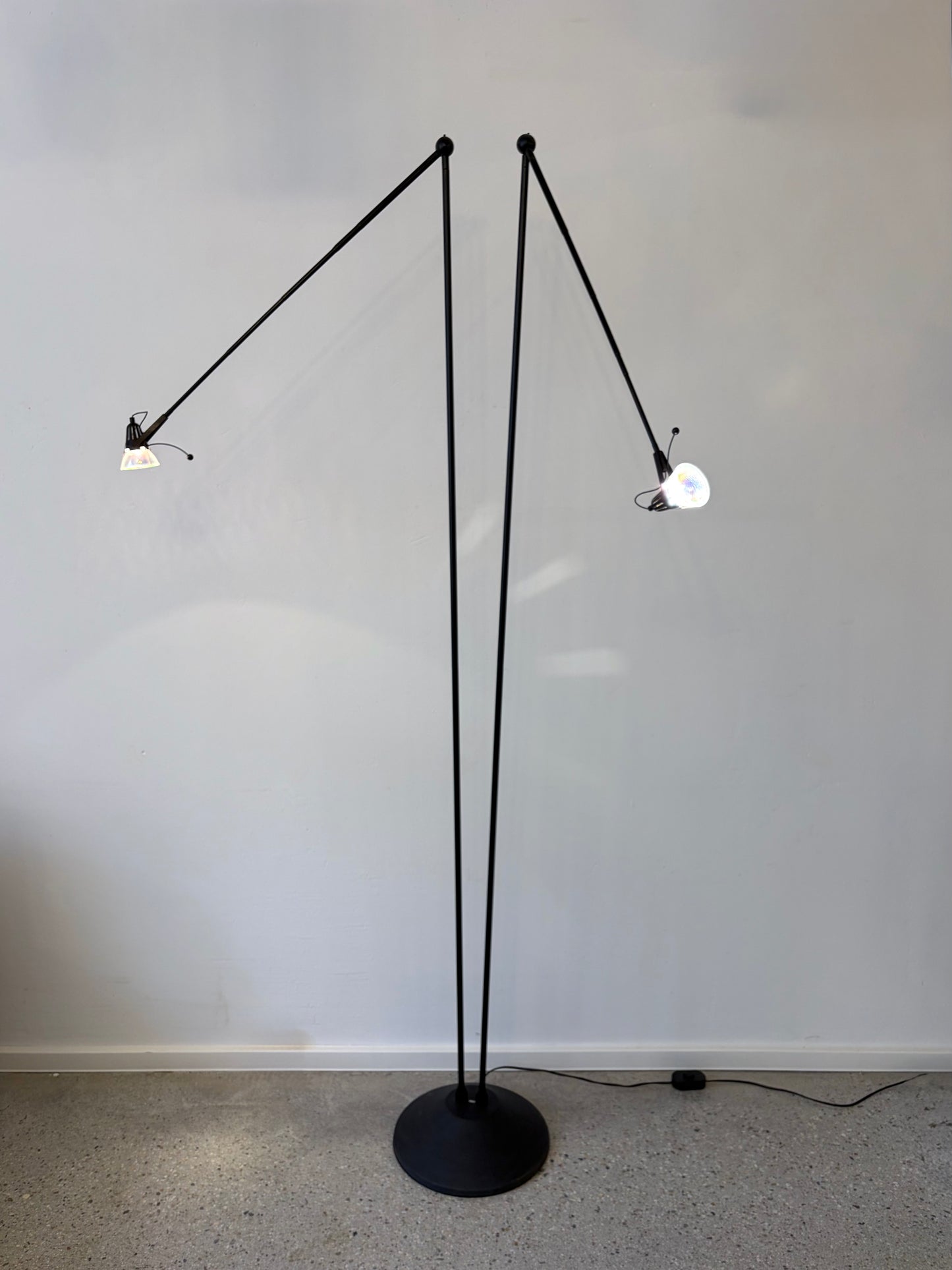 Postmoderne Stehlampe mit Teleskop-Armen von LUXO, Norwegen 1980er