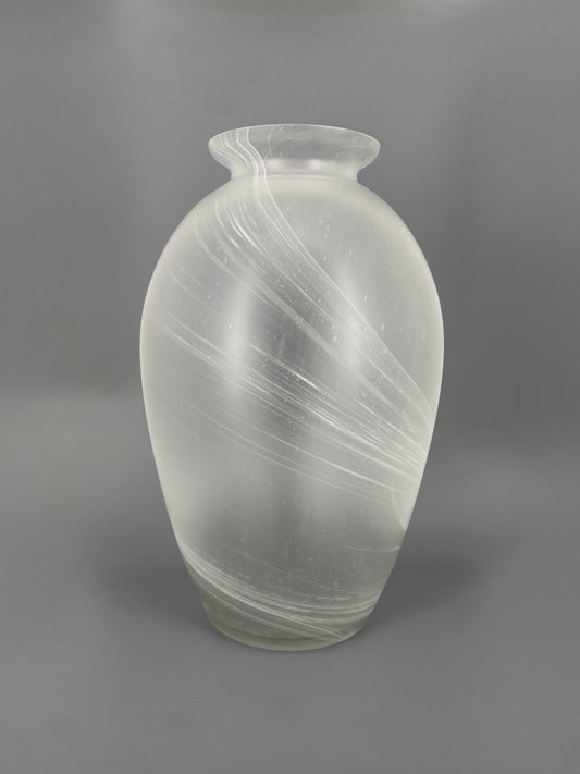 Schöne, große Bodenvase mit Wirbelmuster im Glas, um 1970