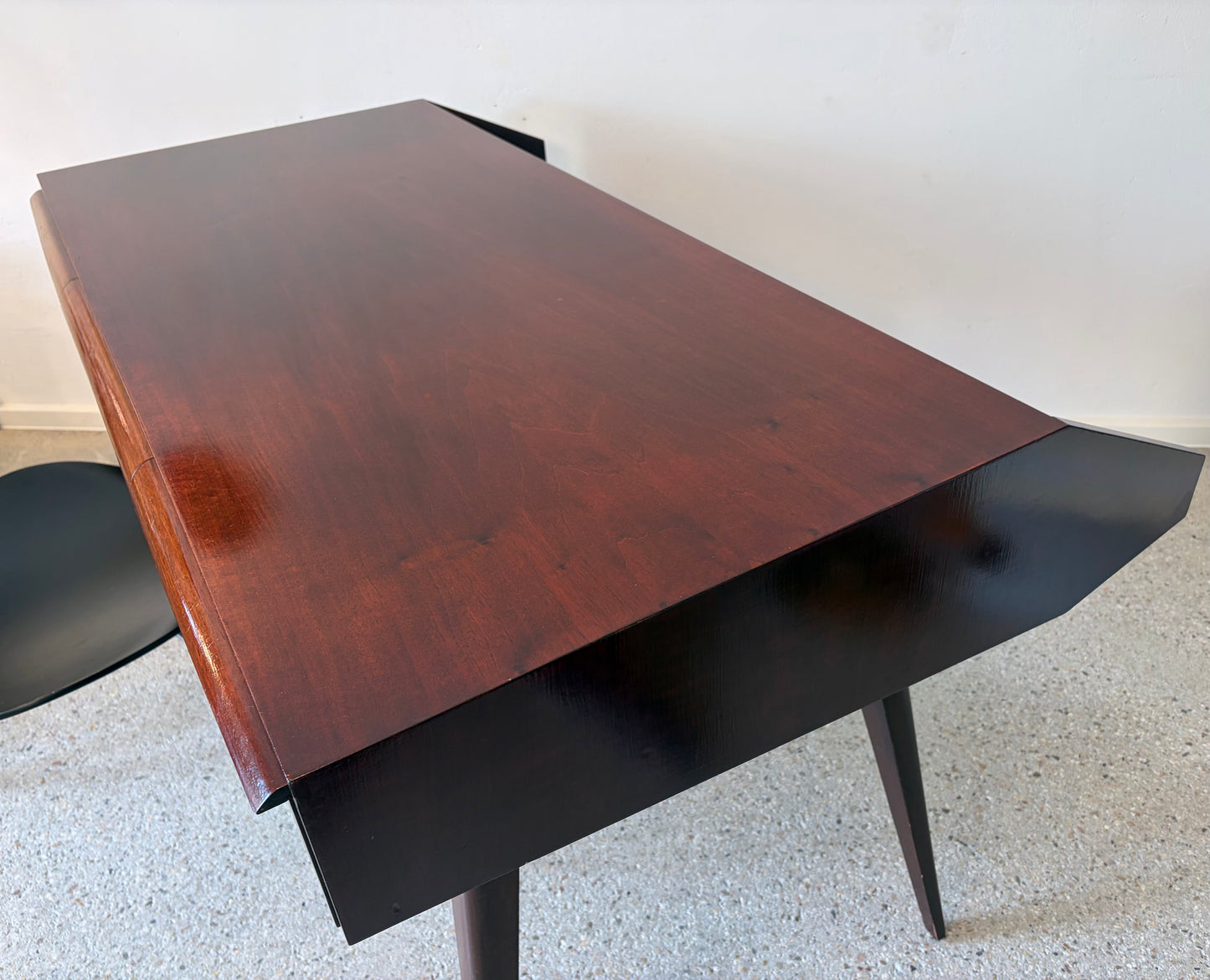 Mid Century Design Schreibtisch mit Buchablage, Deutschland 1950er