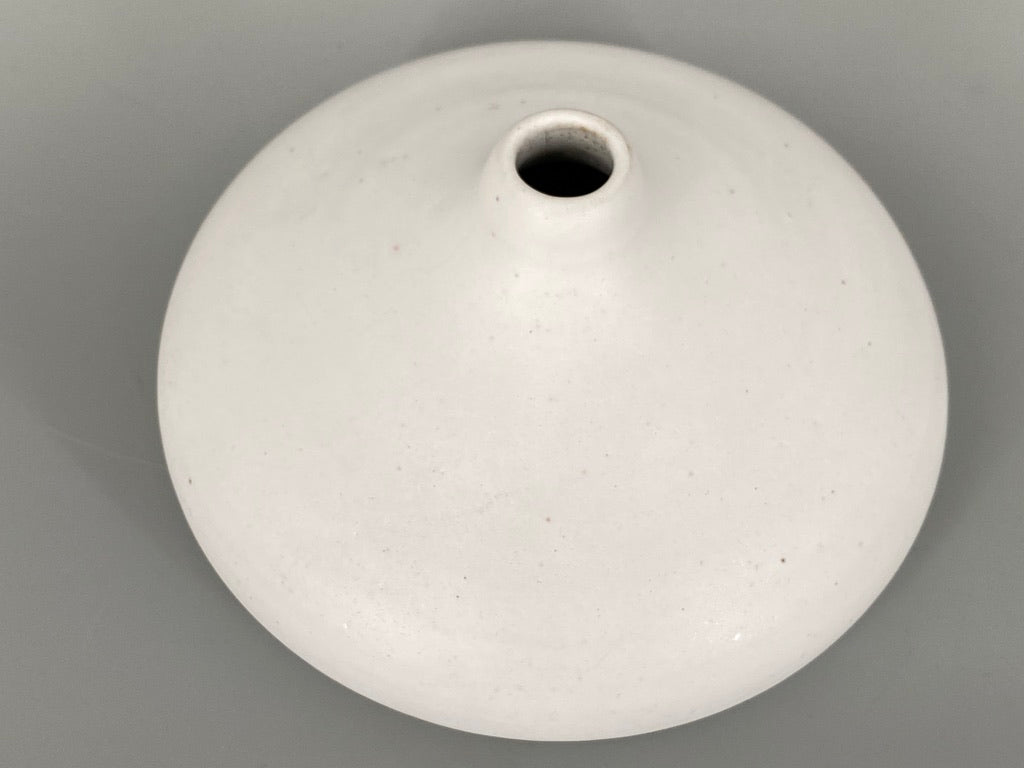 Vintage Vase mit matter Glasur