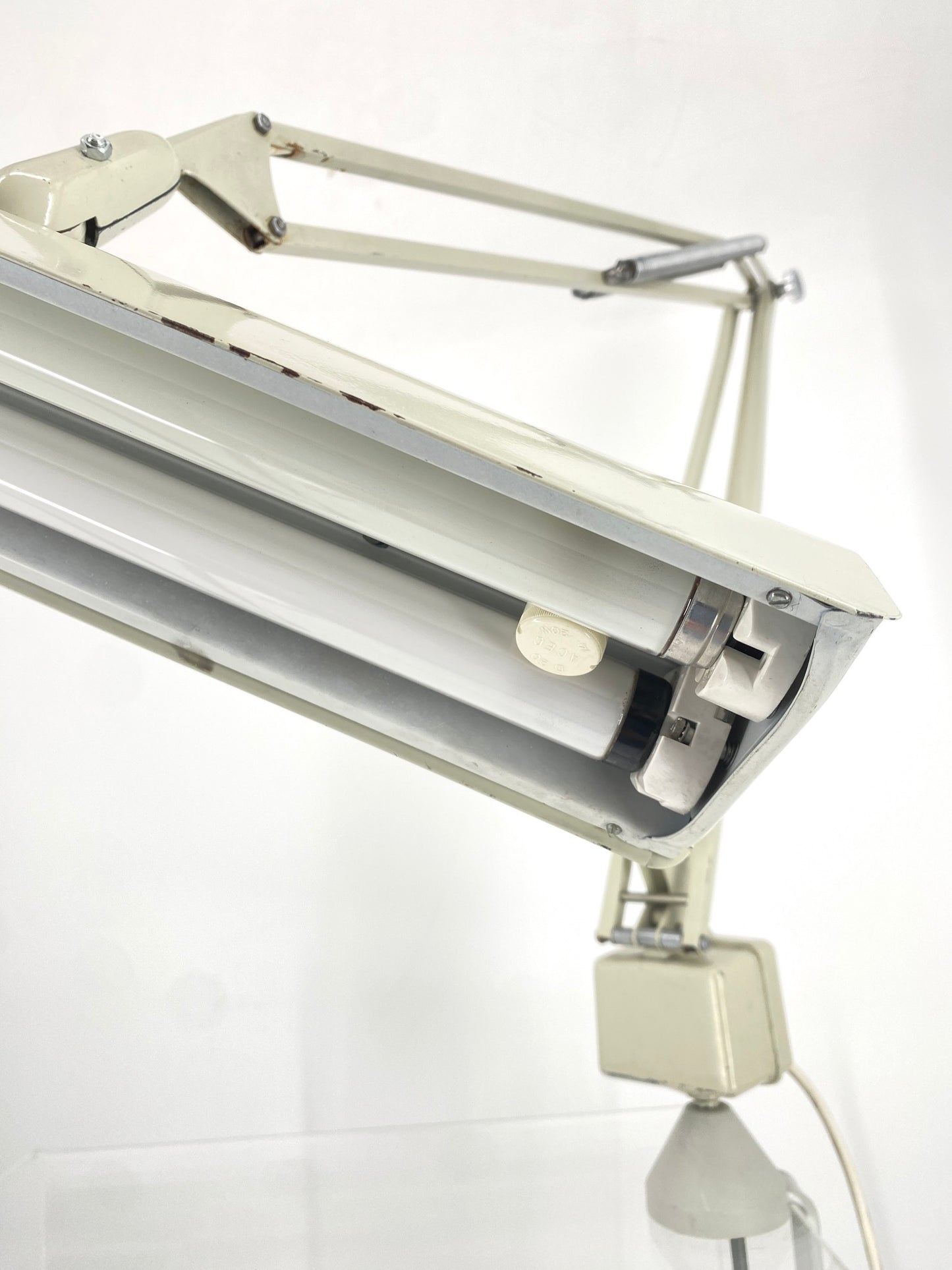 Schreibtischlampe 1001  mit zwei Neonröhren von LUXO, Norwegen 1970er