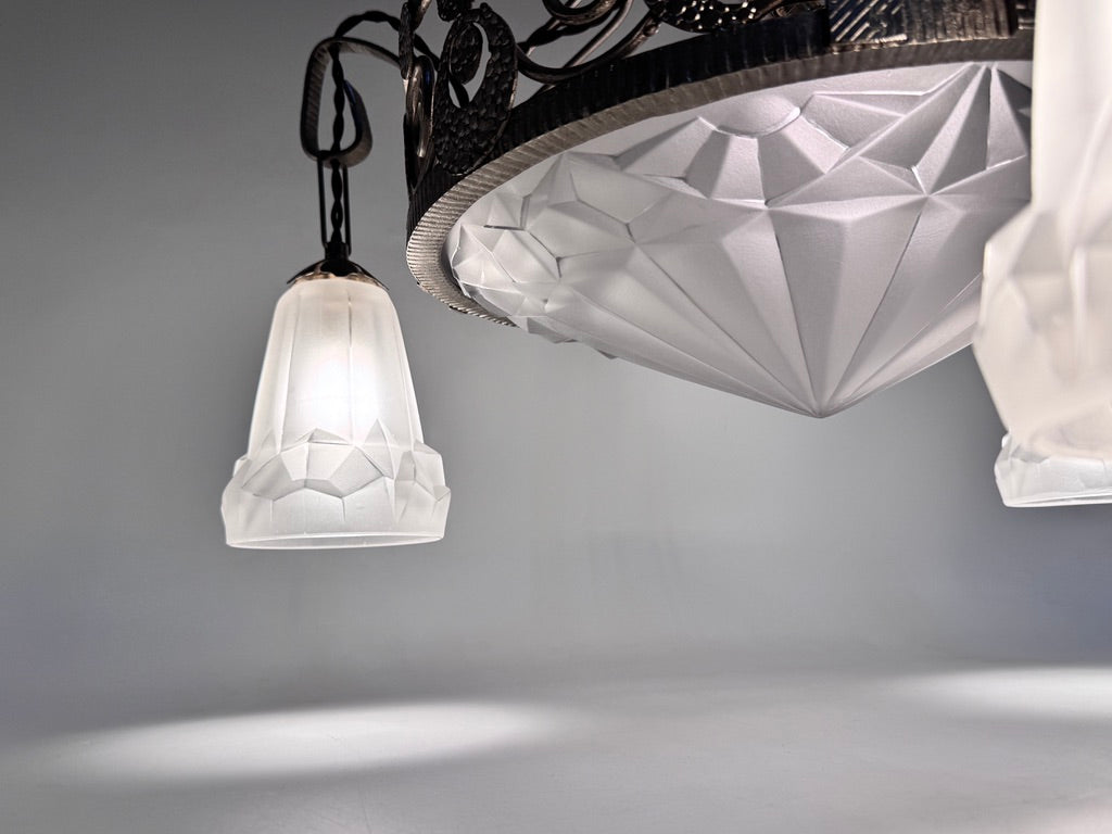 Art Deco Kronleuchter mit Glasglocken von Dégué, Frankreich um 1930