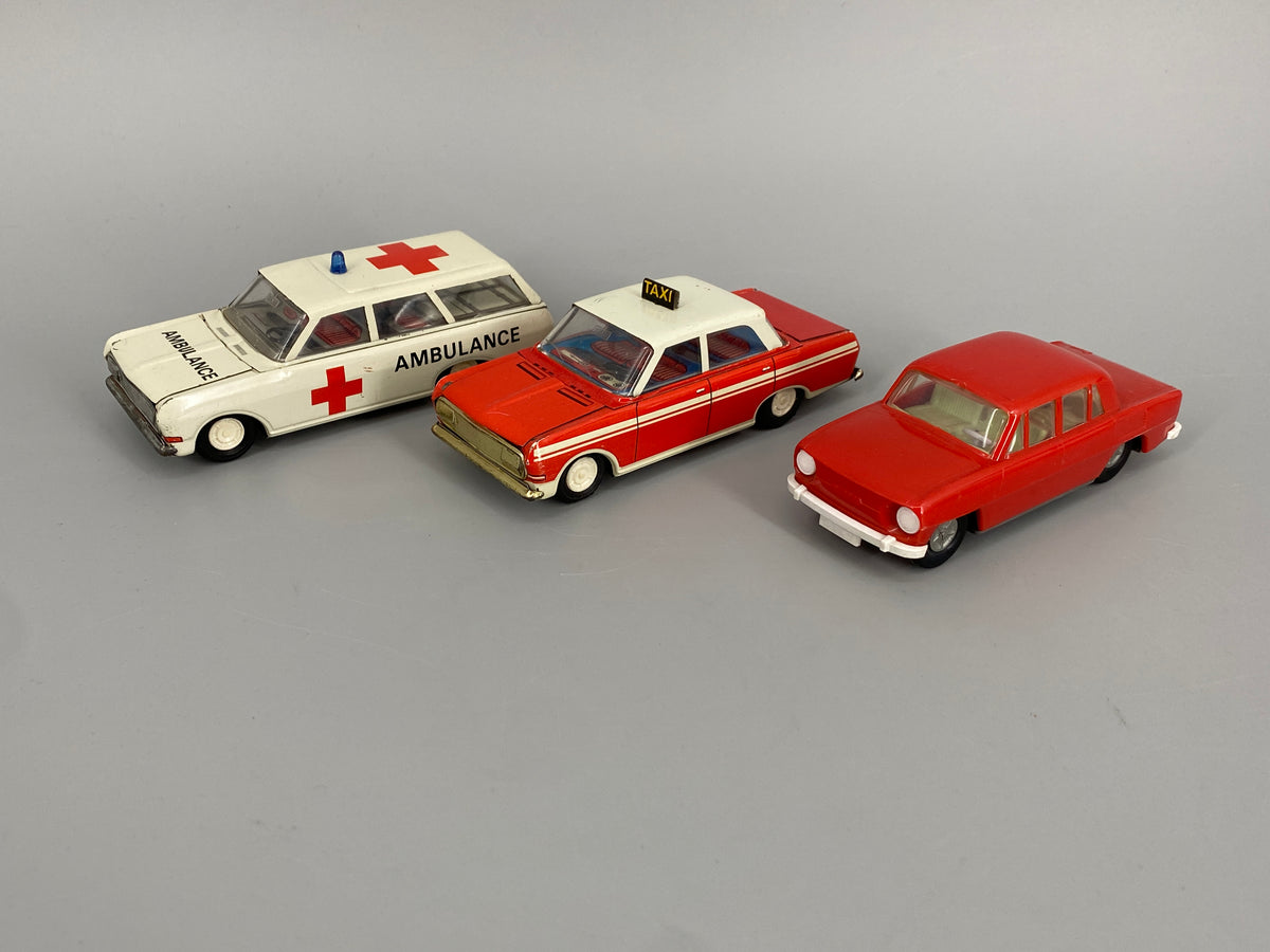 3 Modellautos, Skoda, Opel Rekord, Opel Caravan aus West/Ostdeutschland um 1960